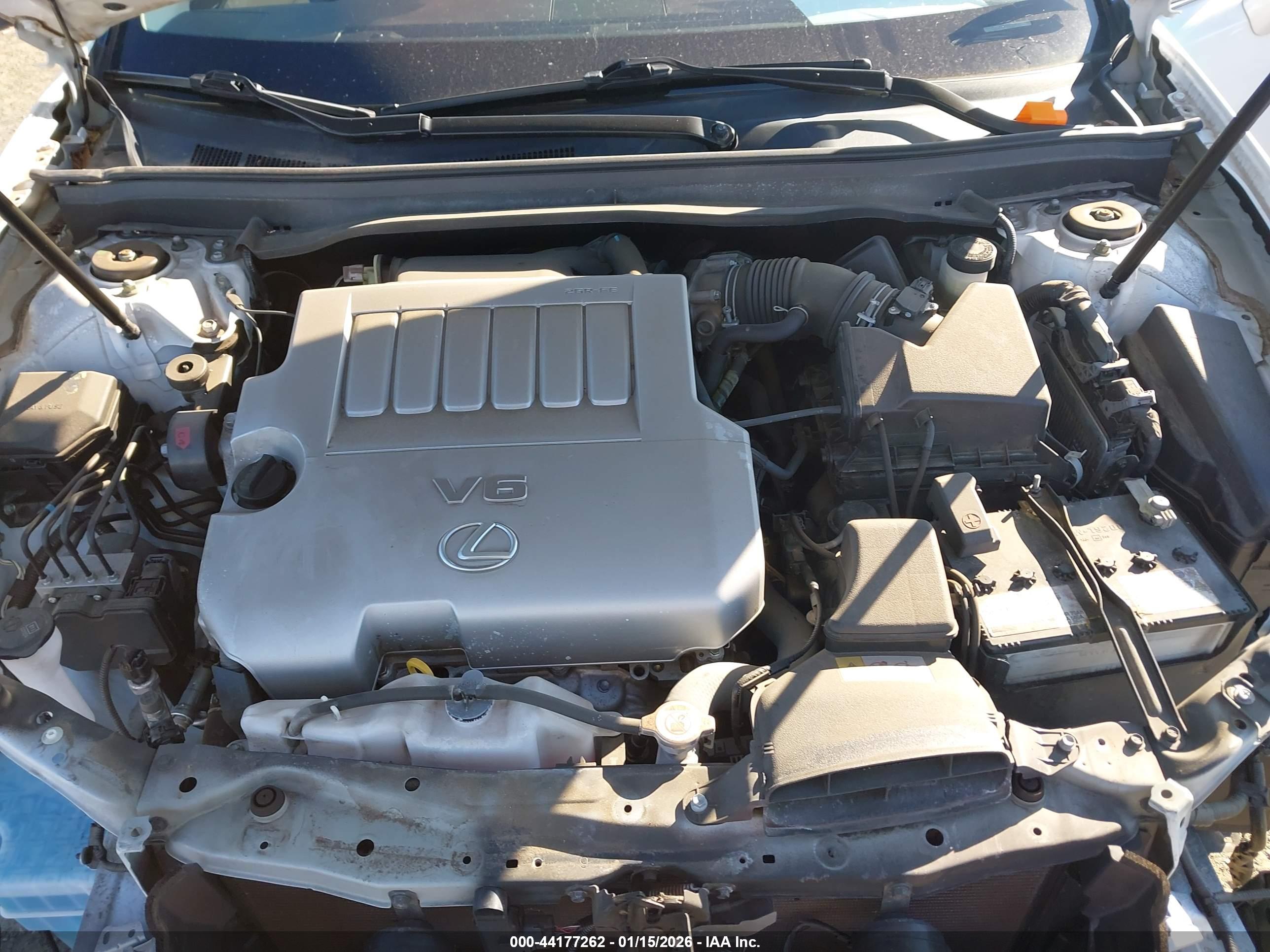 LEXUS ES image 10