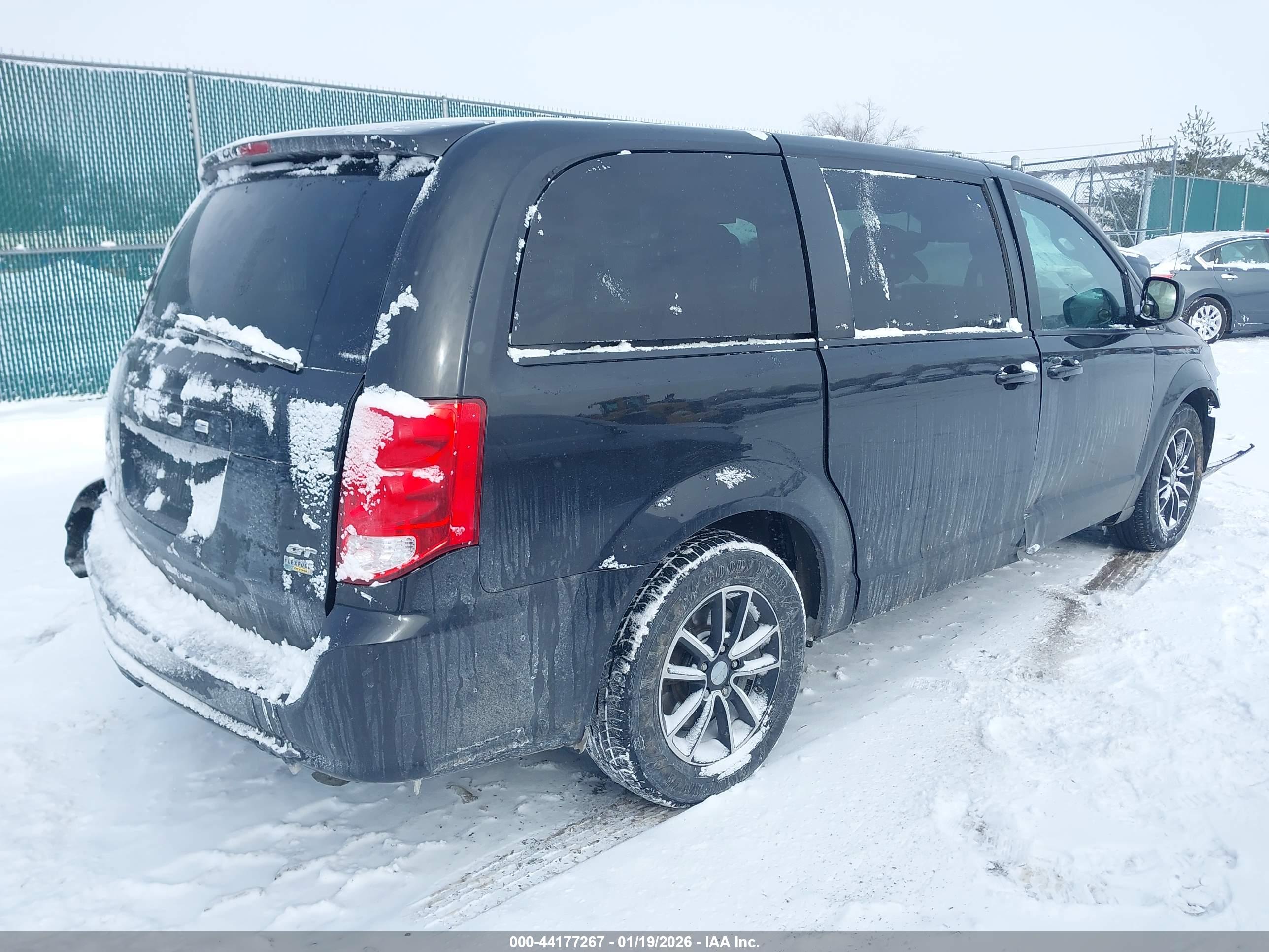 DODGE GRAND image 4