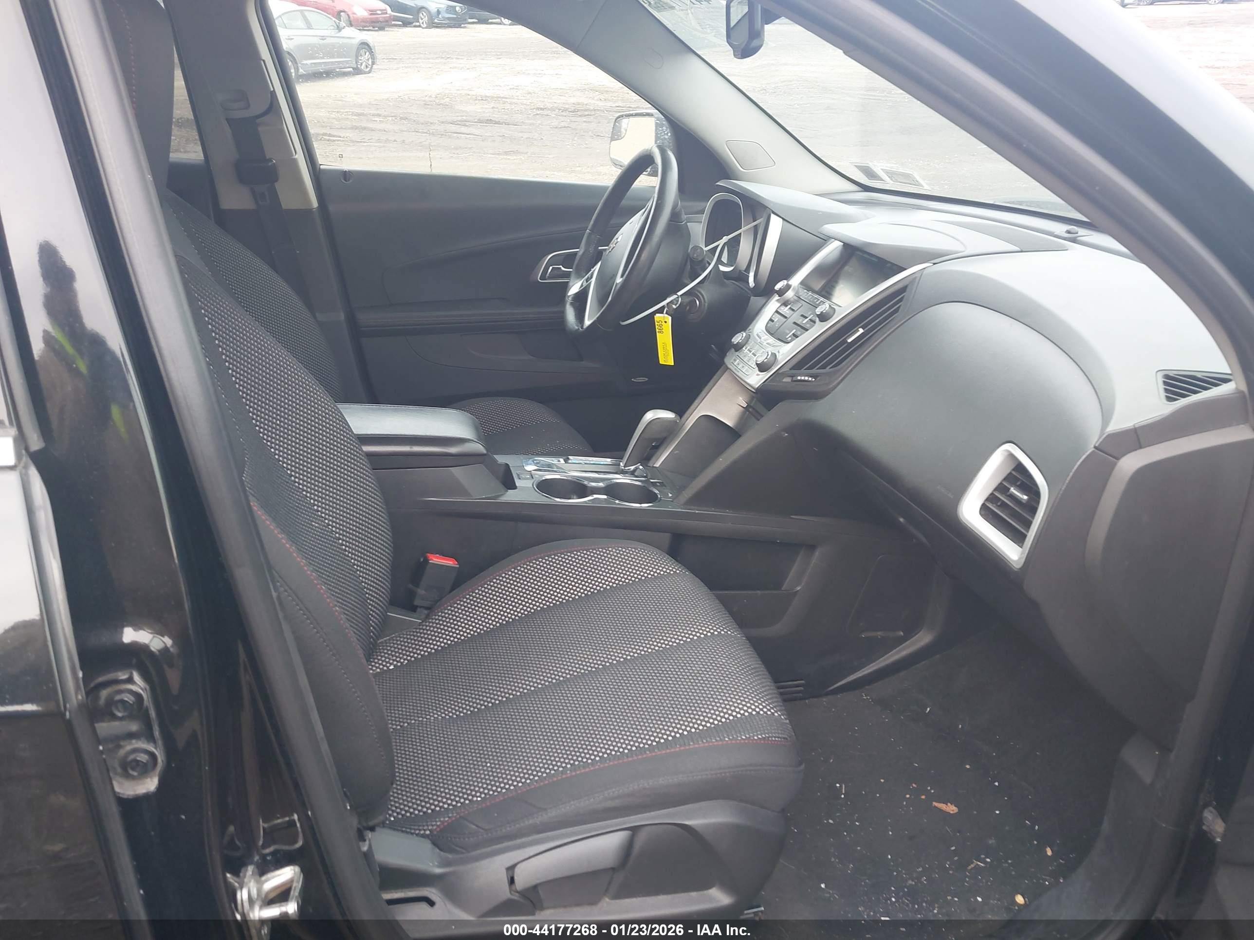 CHEVROLET EQUINOX image 5