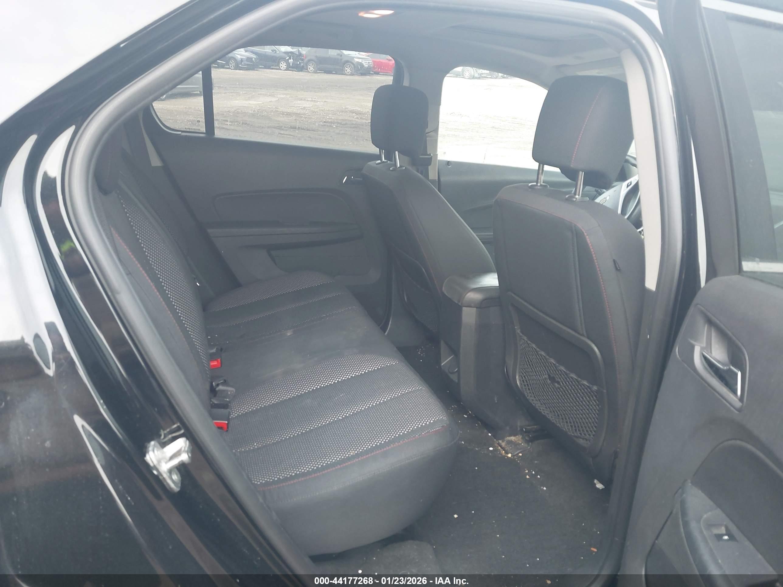 CHEVROLET EQUINOX image 8