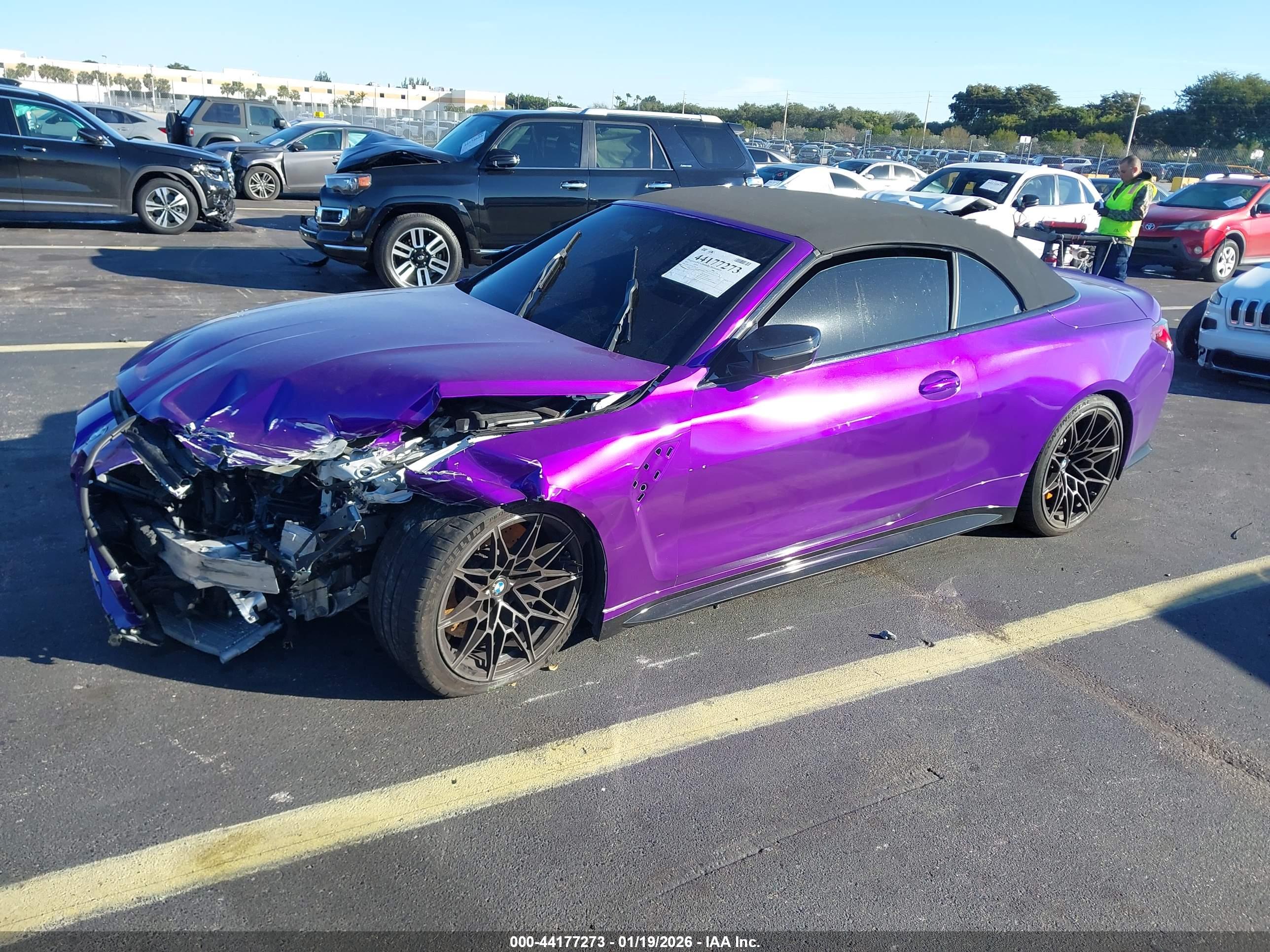 BMW M4 image 2