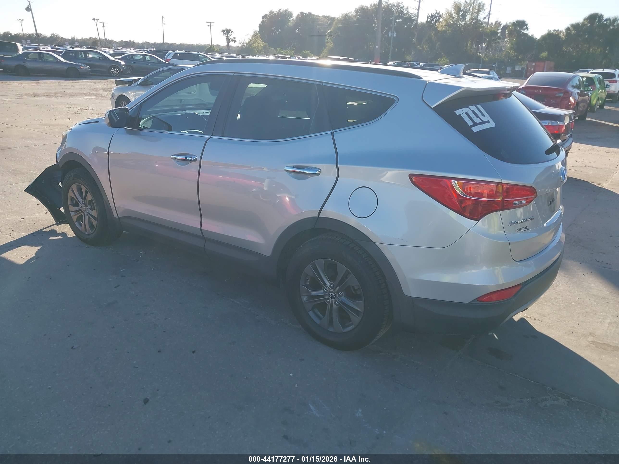 HYUNDAI SANTA image 3
