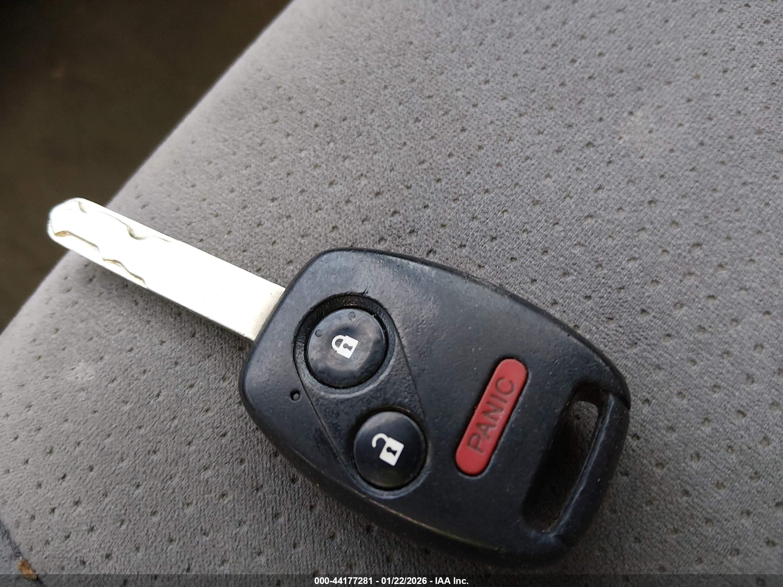 HONDA CR-V image 11