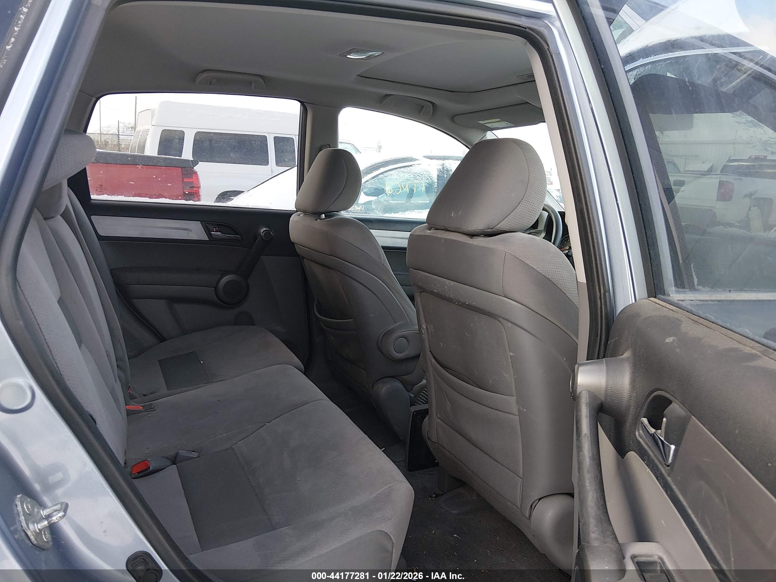 HONDA CR-V image 8