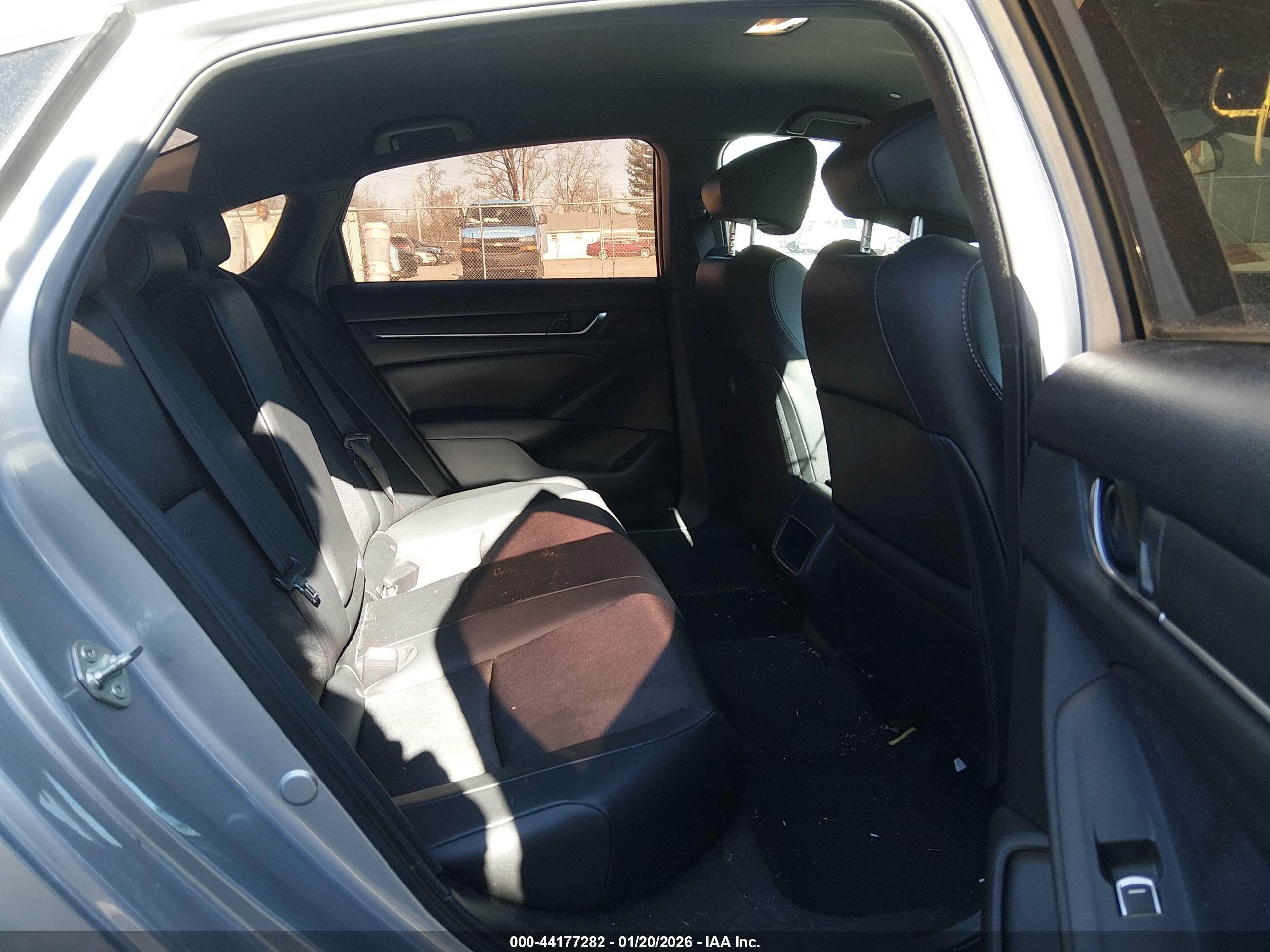 HONDA ACCORD image 8