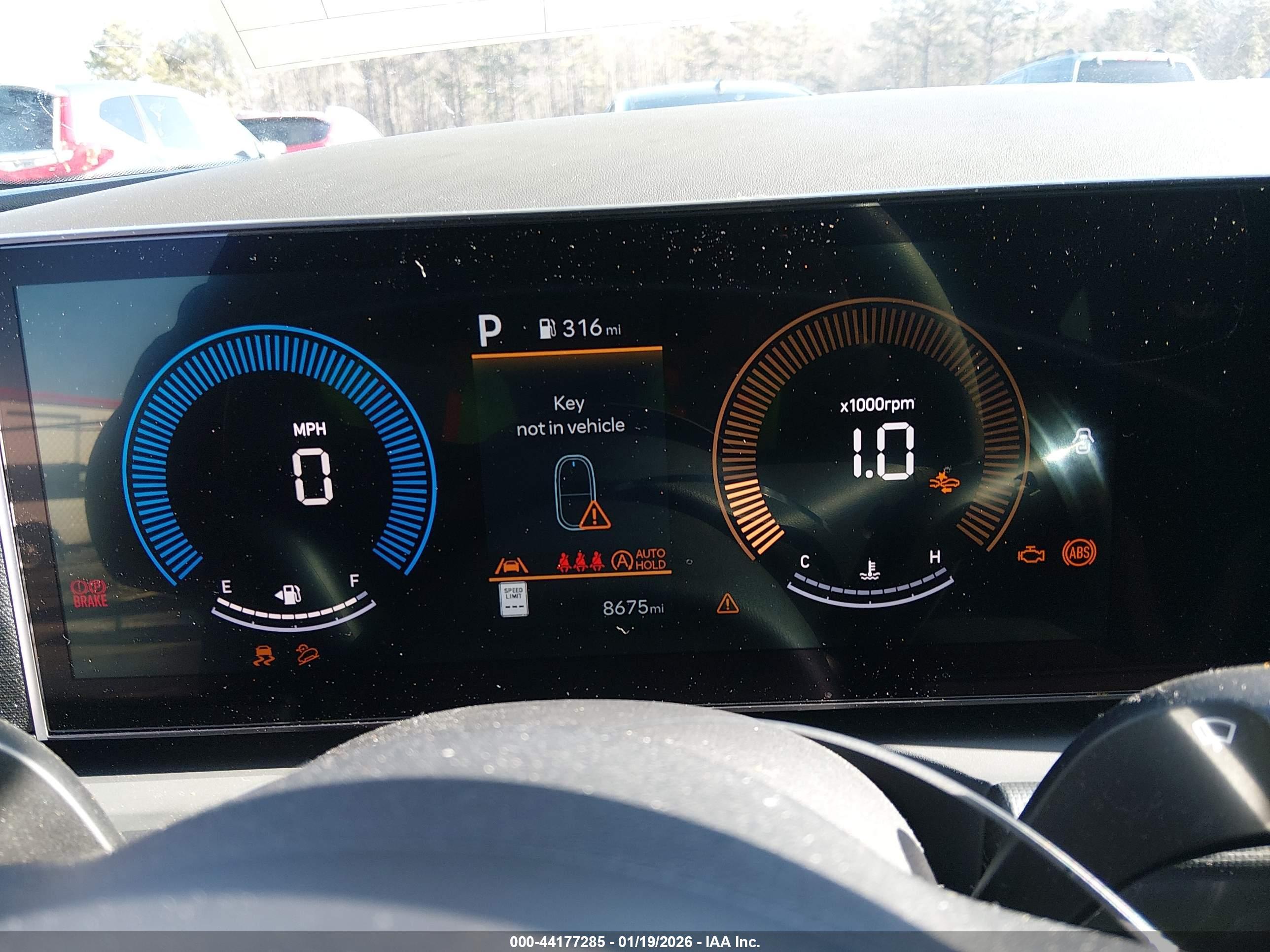 HYUNDAI TUCSON image 7