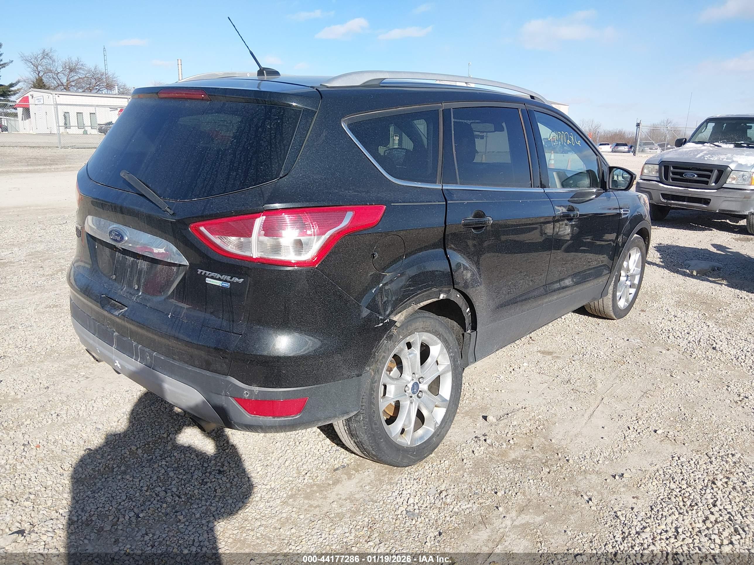 FORD ESCAPE image 4