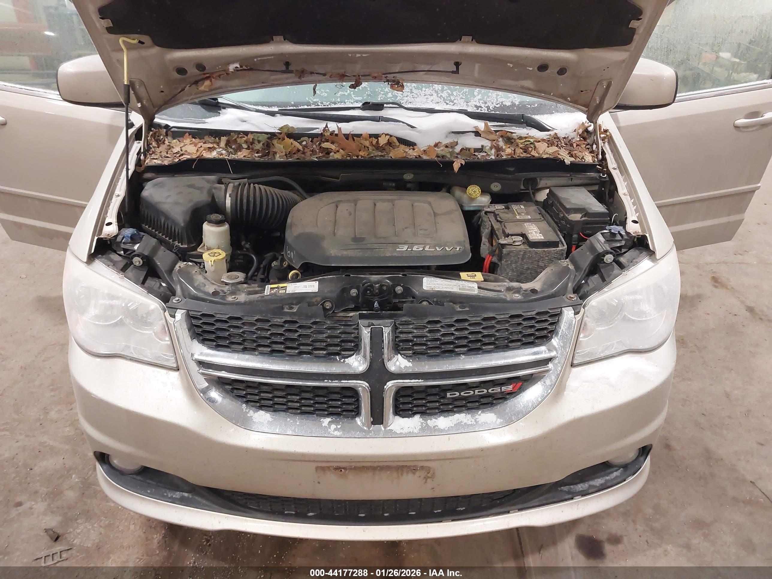 DODGE GRAND image 10