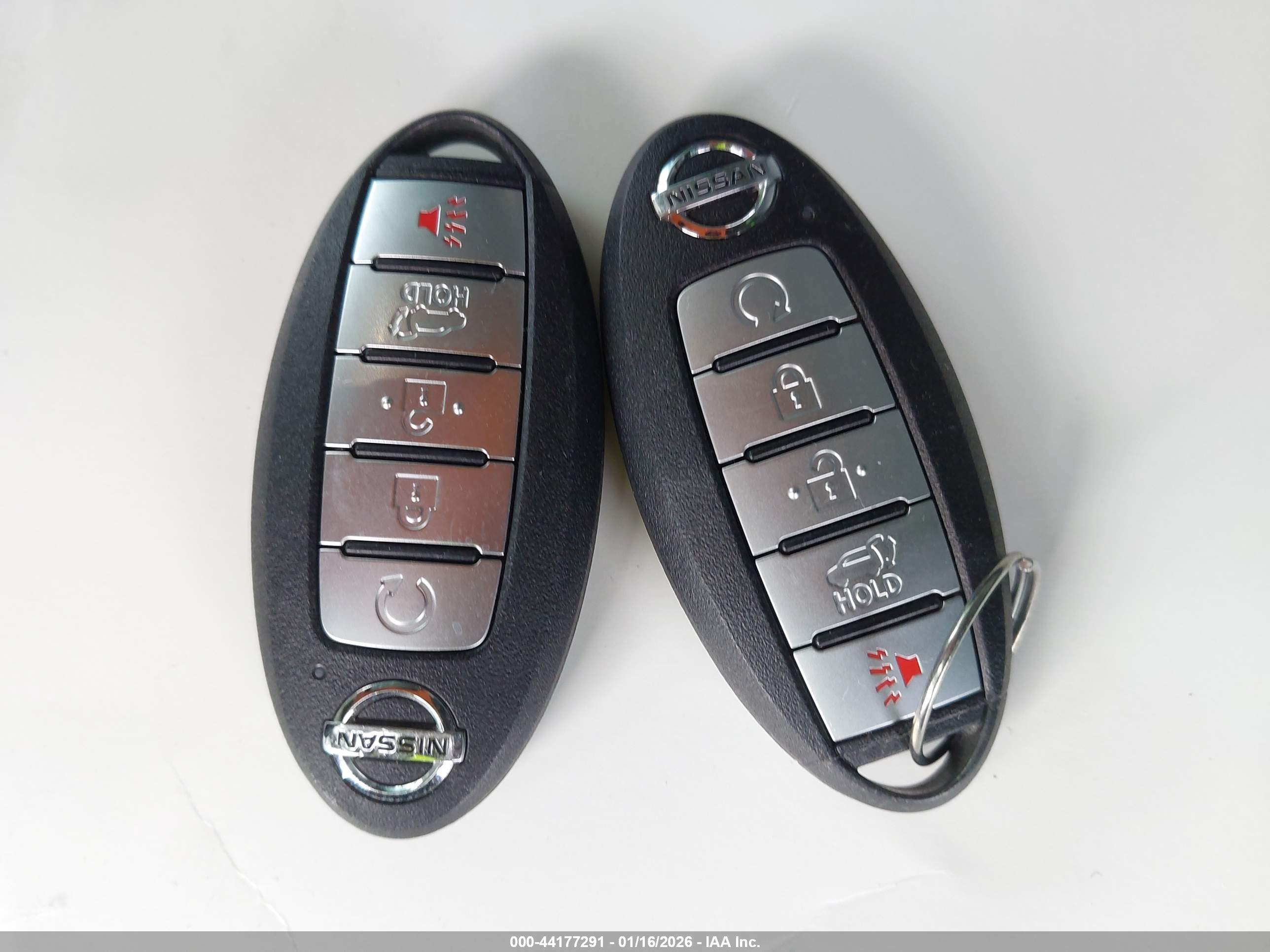 NISSAN MURANO image 11