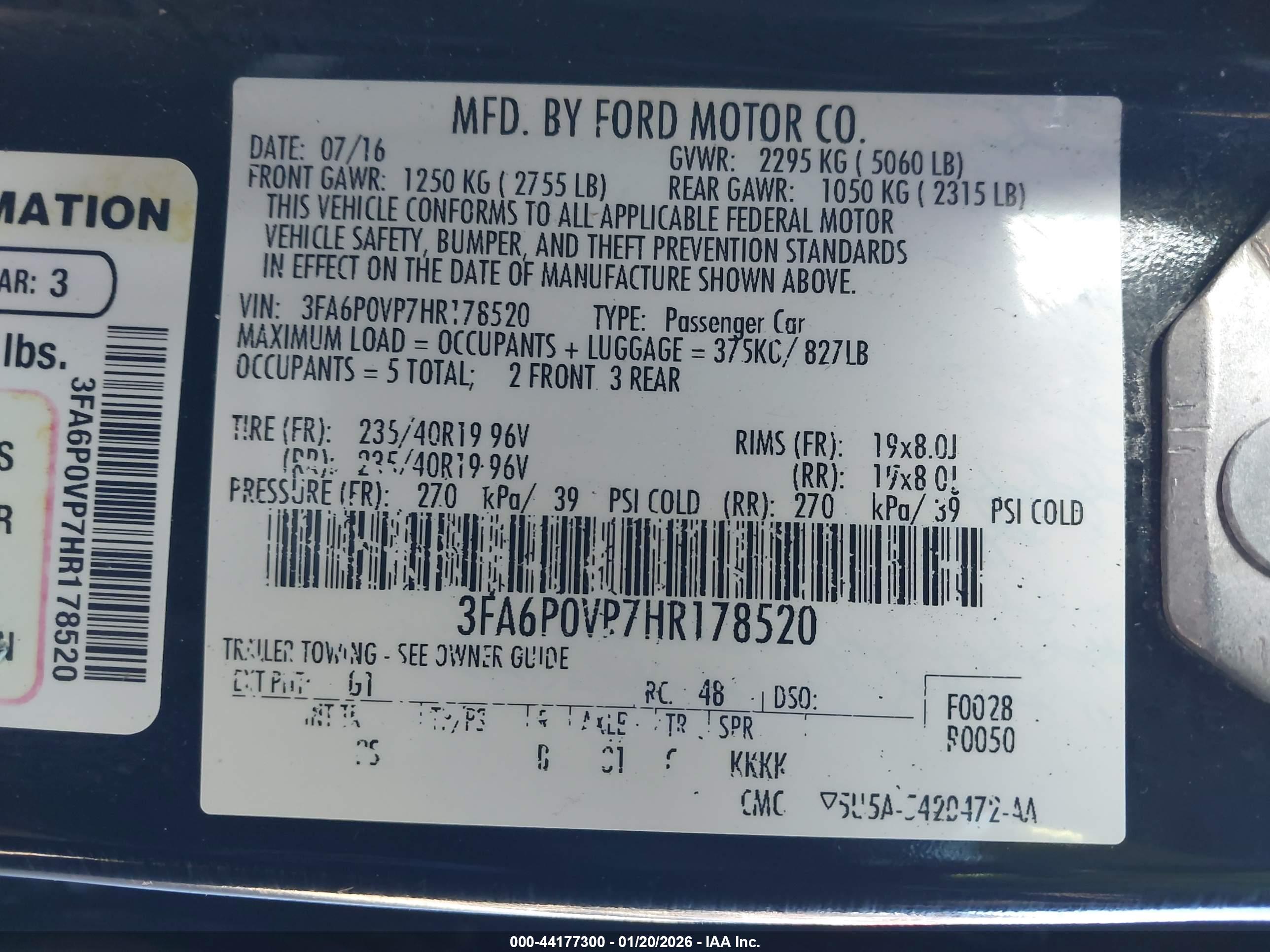 FORD FUSION image 9