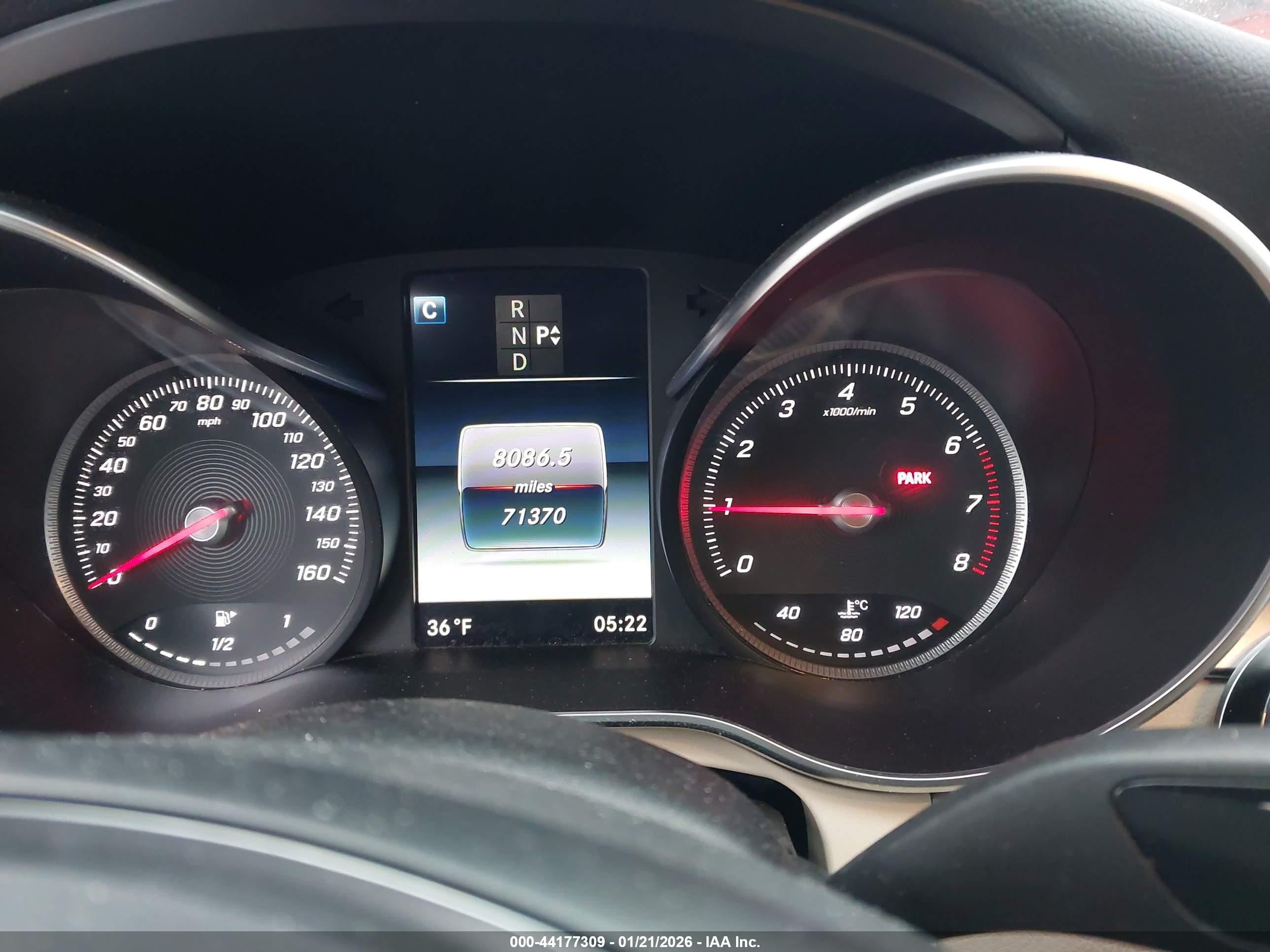 MERCEDES-BENZ C image 7