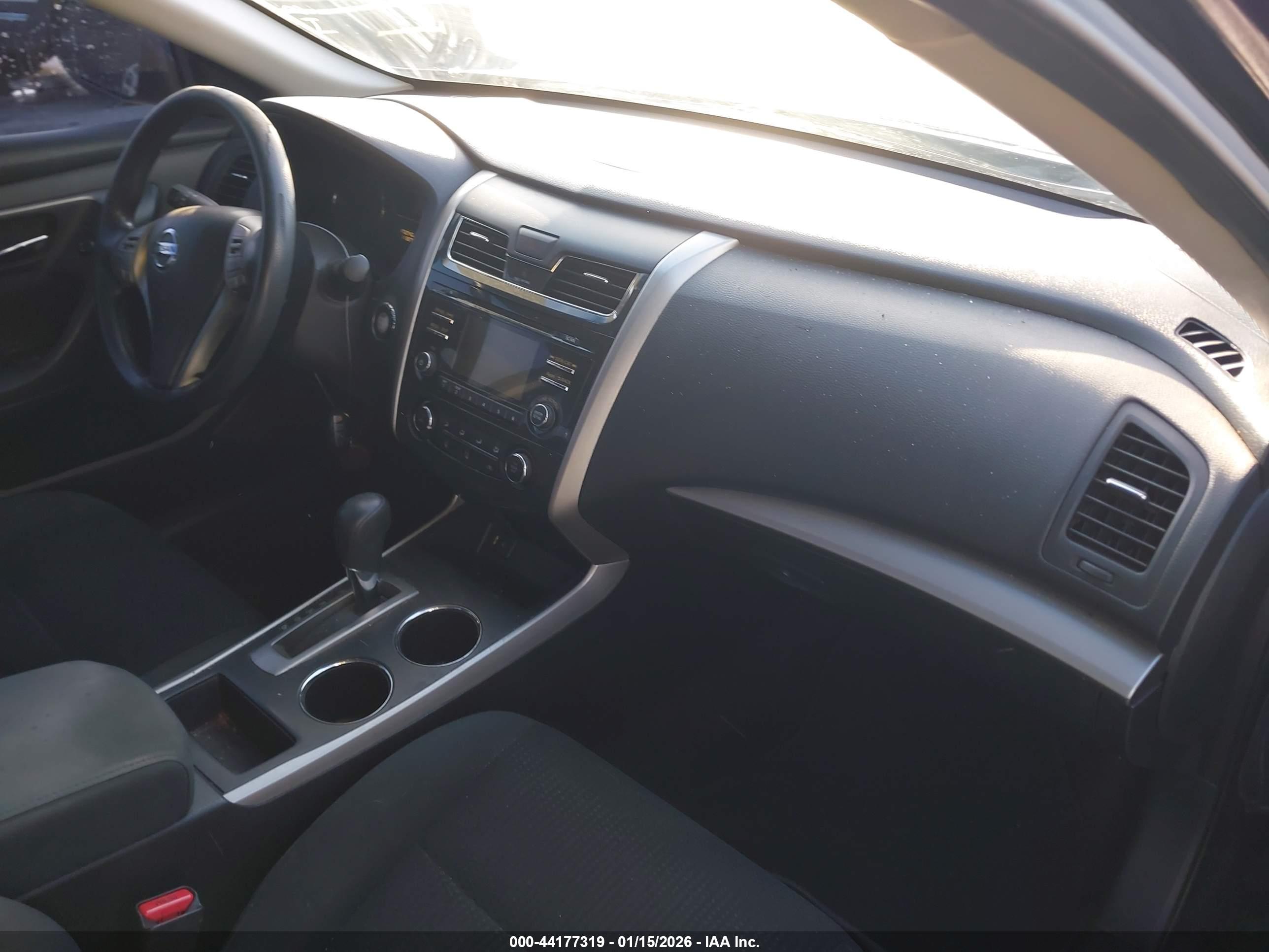 NISSAN ALTIMA image 5