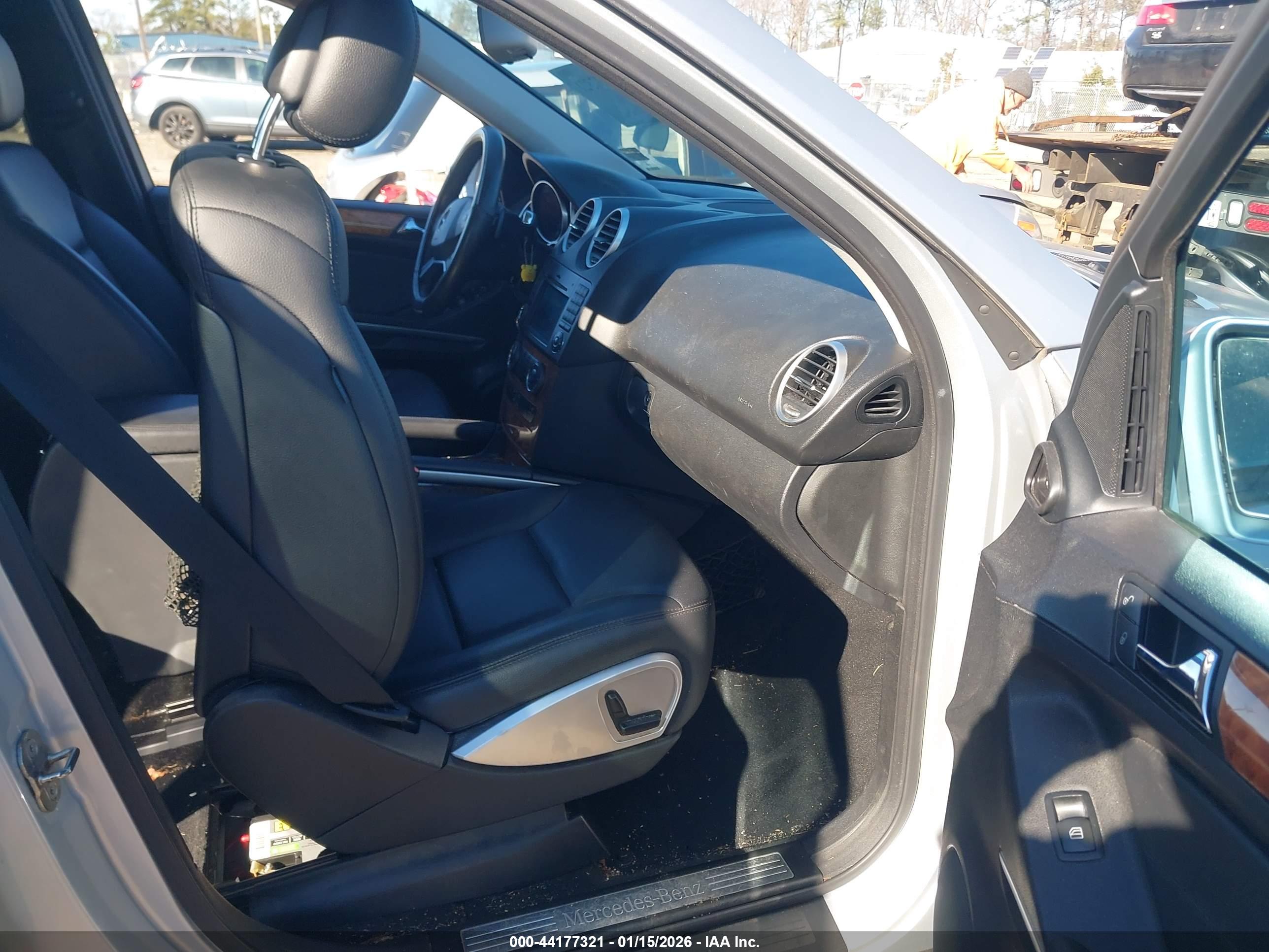 MERCEDES-BENZ ML image 5