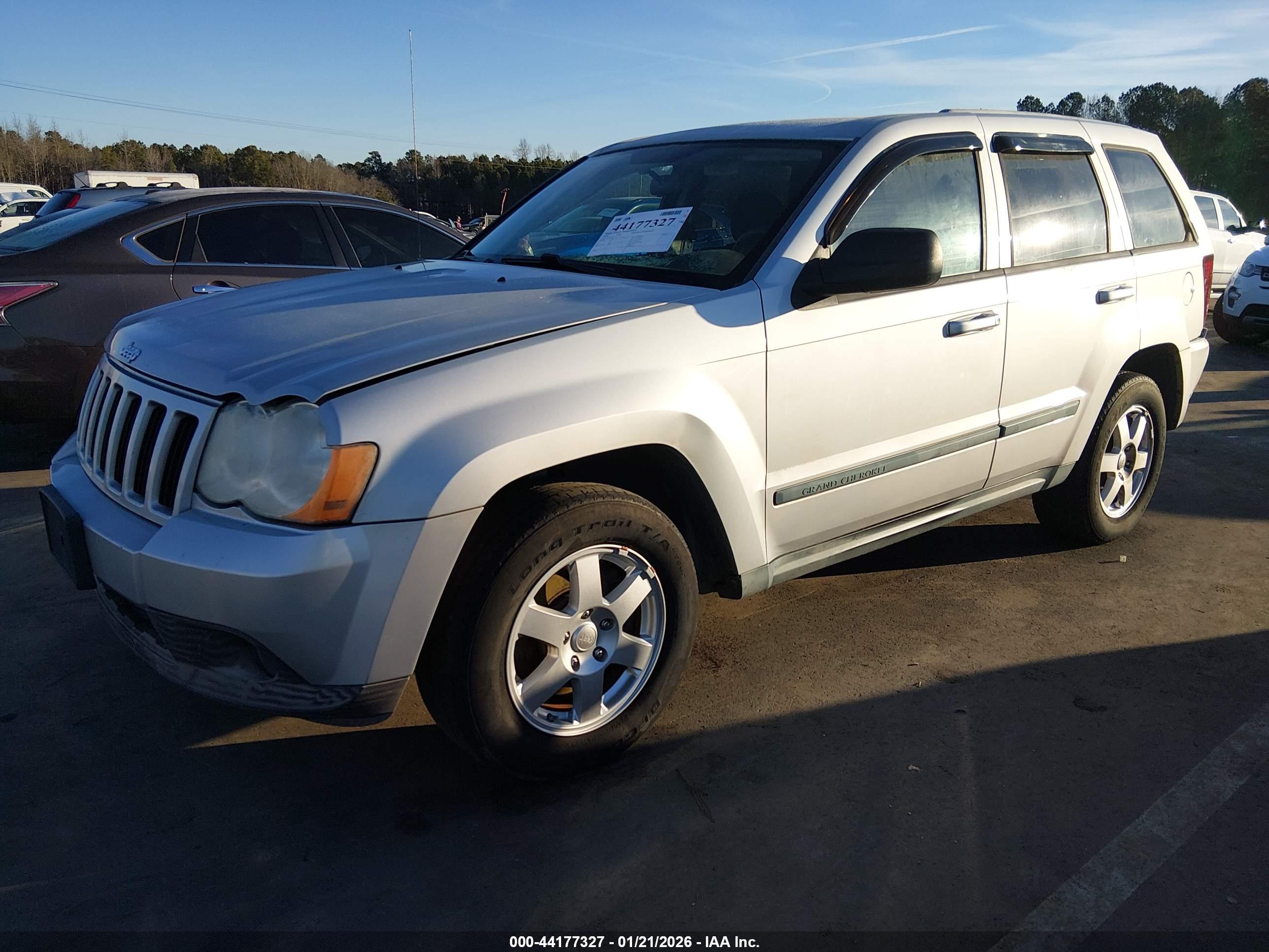 JEEP GRAND image 2