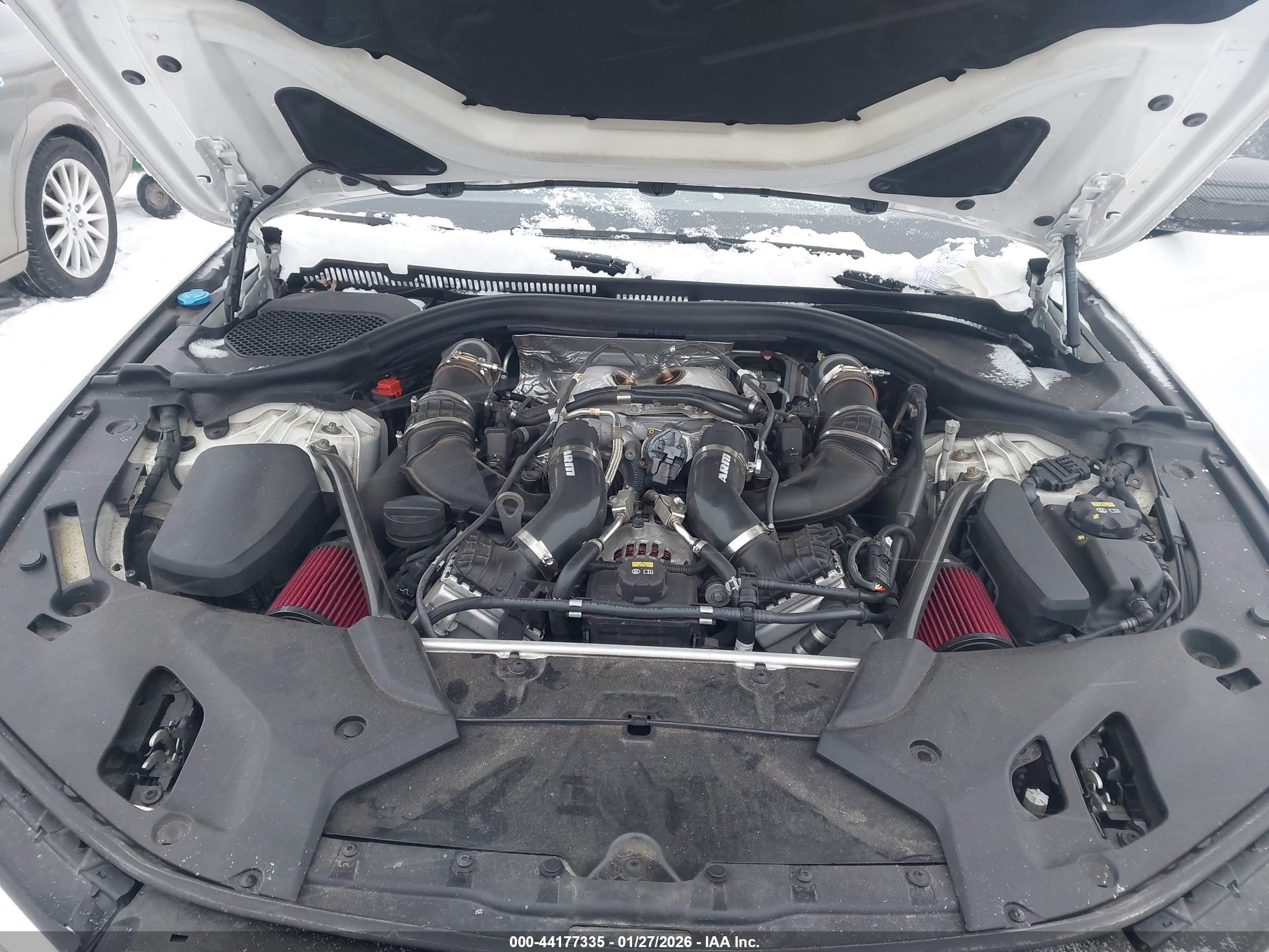BMW M550I image 10