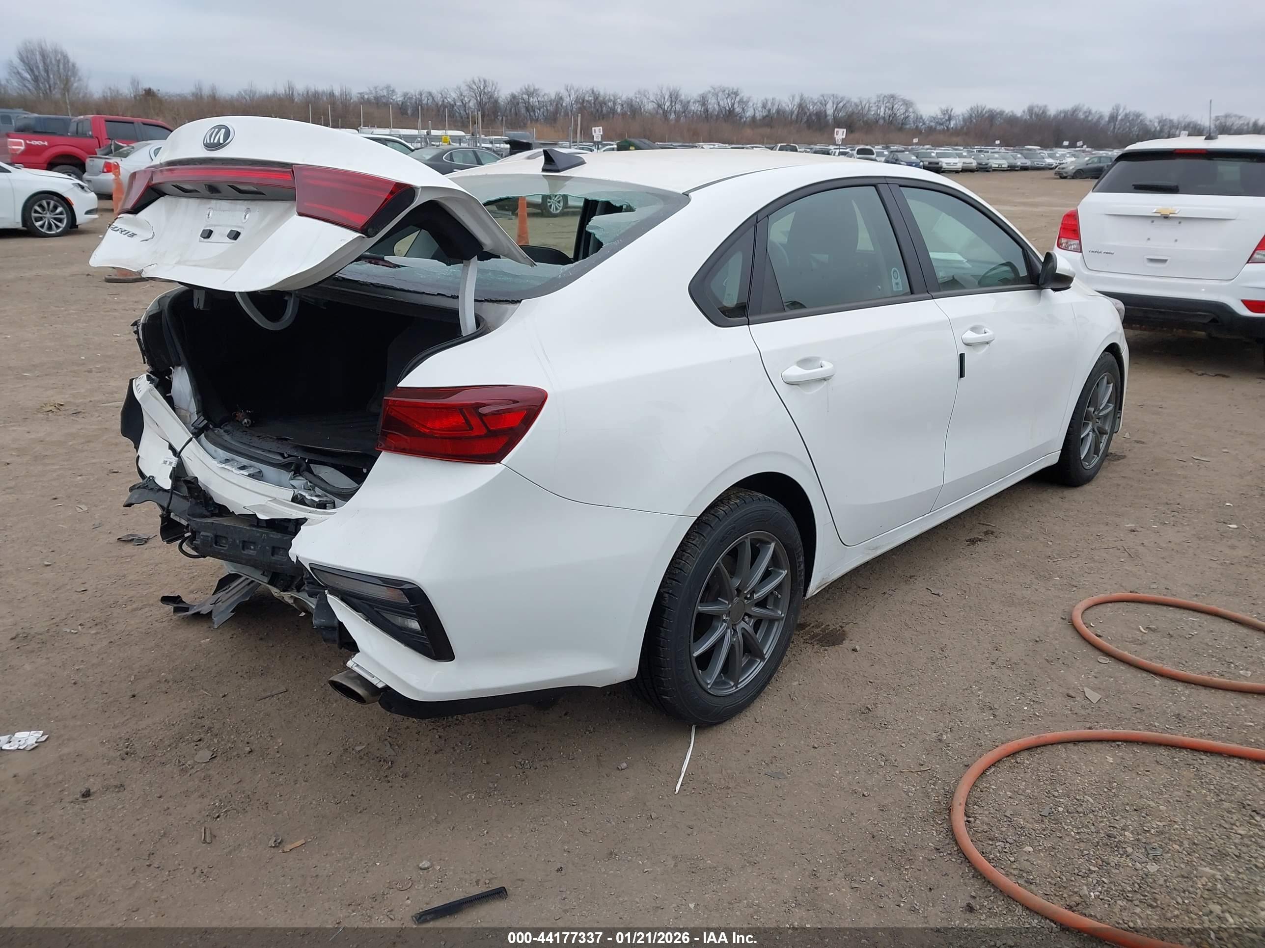 KIA FORTE image 4