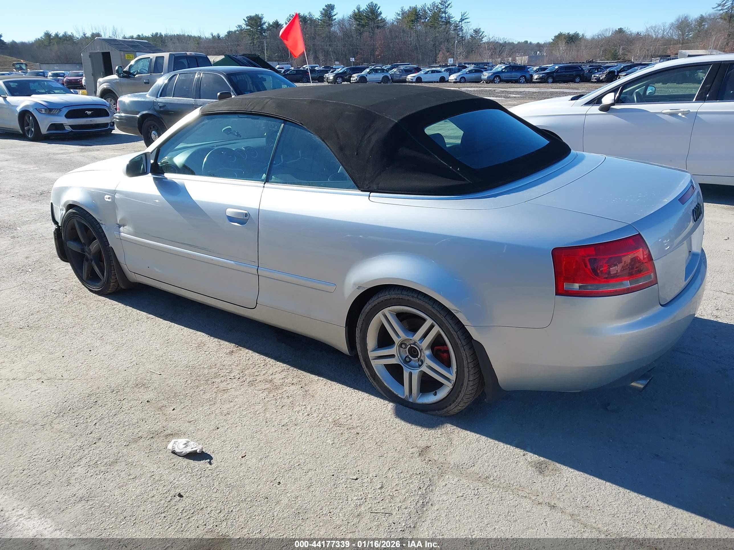 AUDI A4 image 3