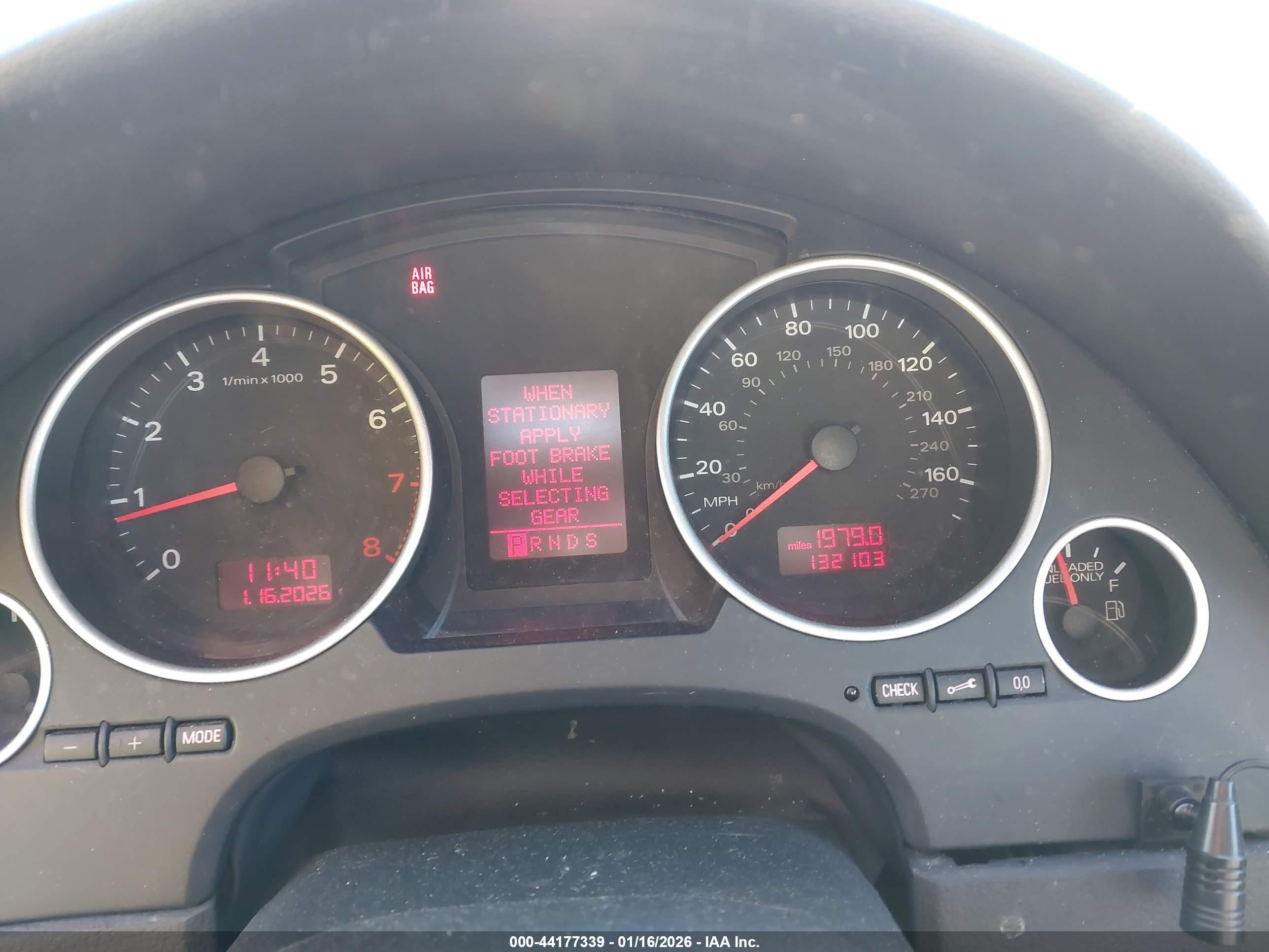 AUDI A4 image 7