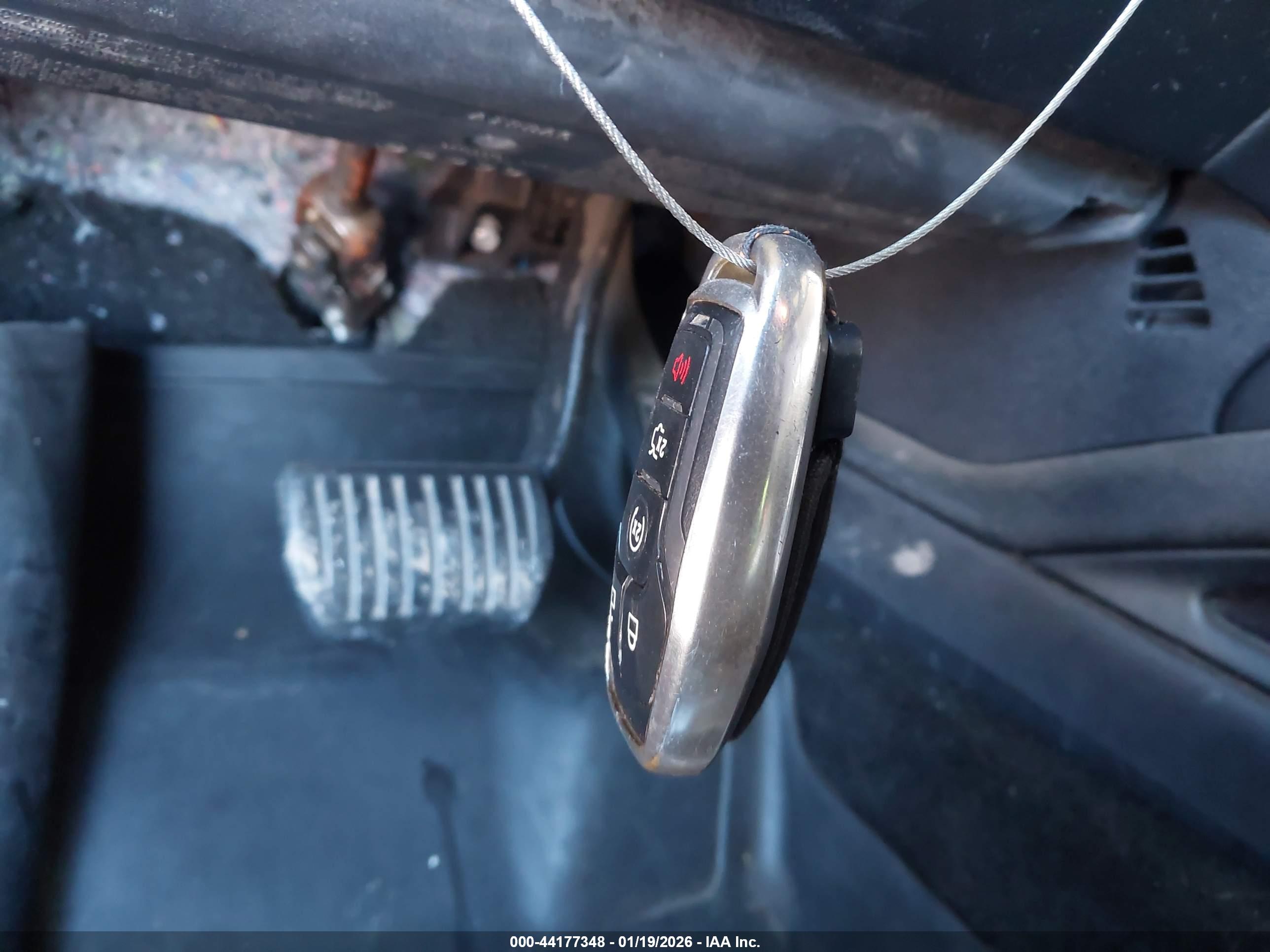 LINCOLN MKZ image 11