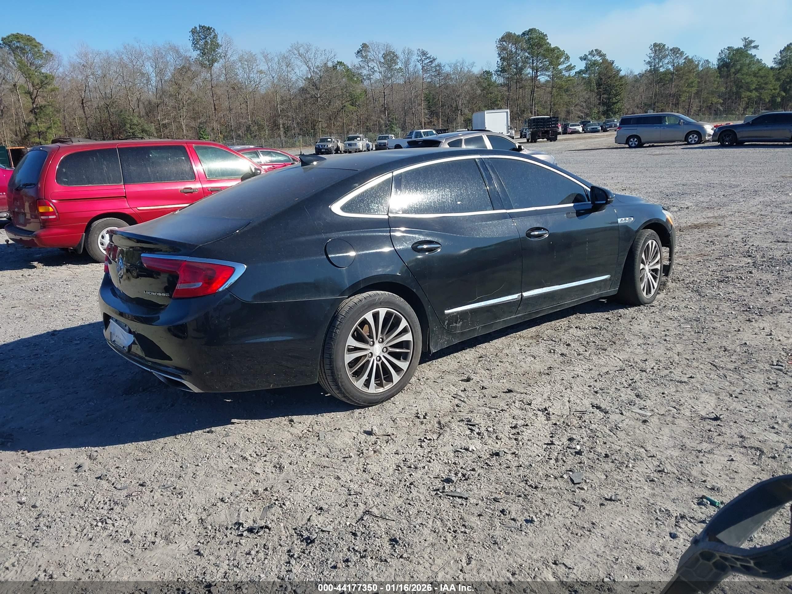 BUICK LACROSSE image 4