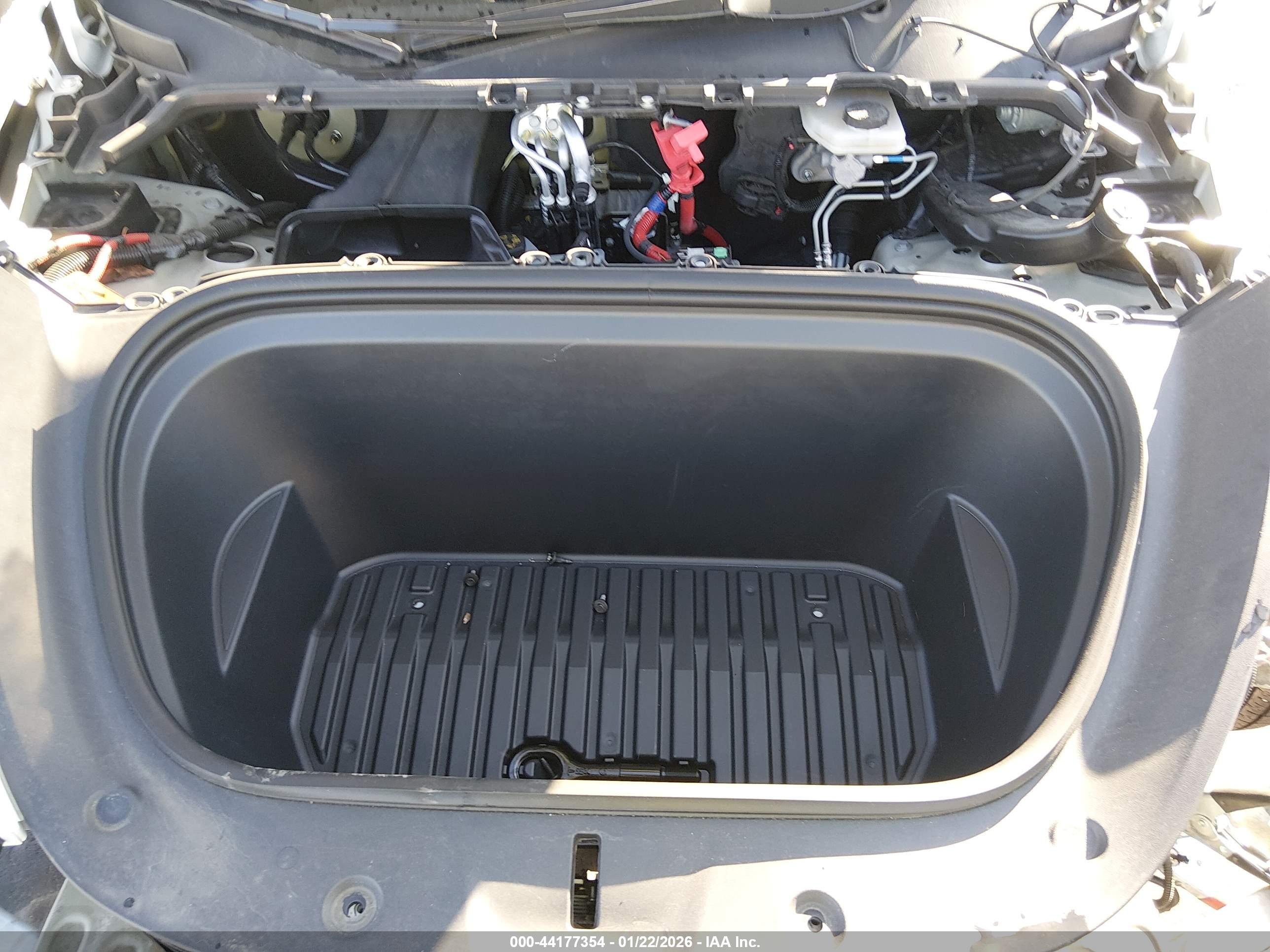 TESLA MODEL image 10
