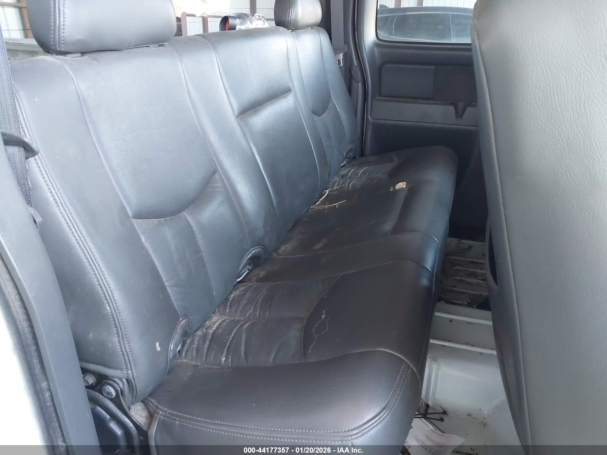GMC SIERRA image 8