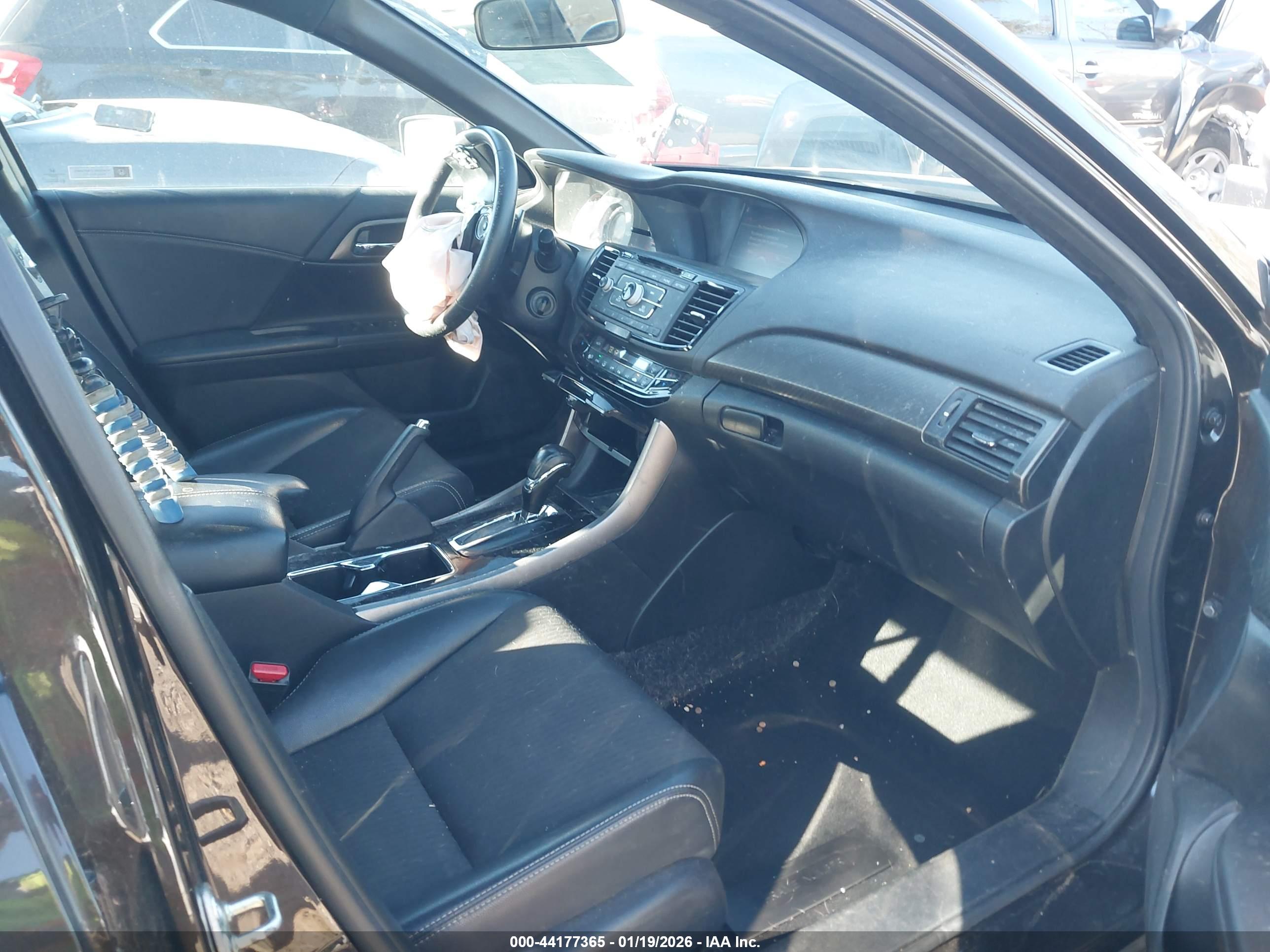 HONDA ACCORD image 5