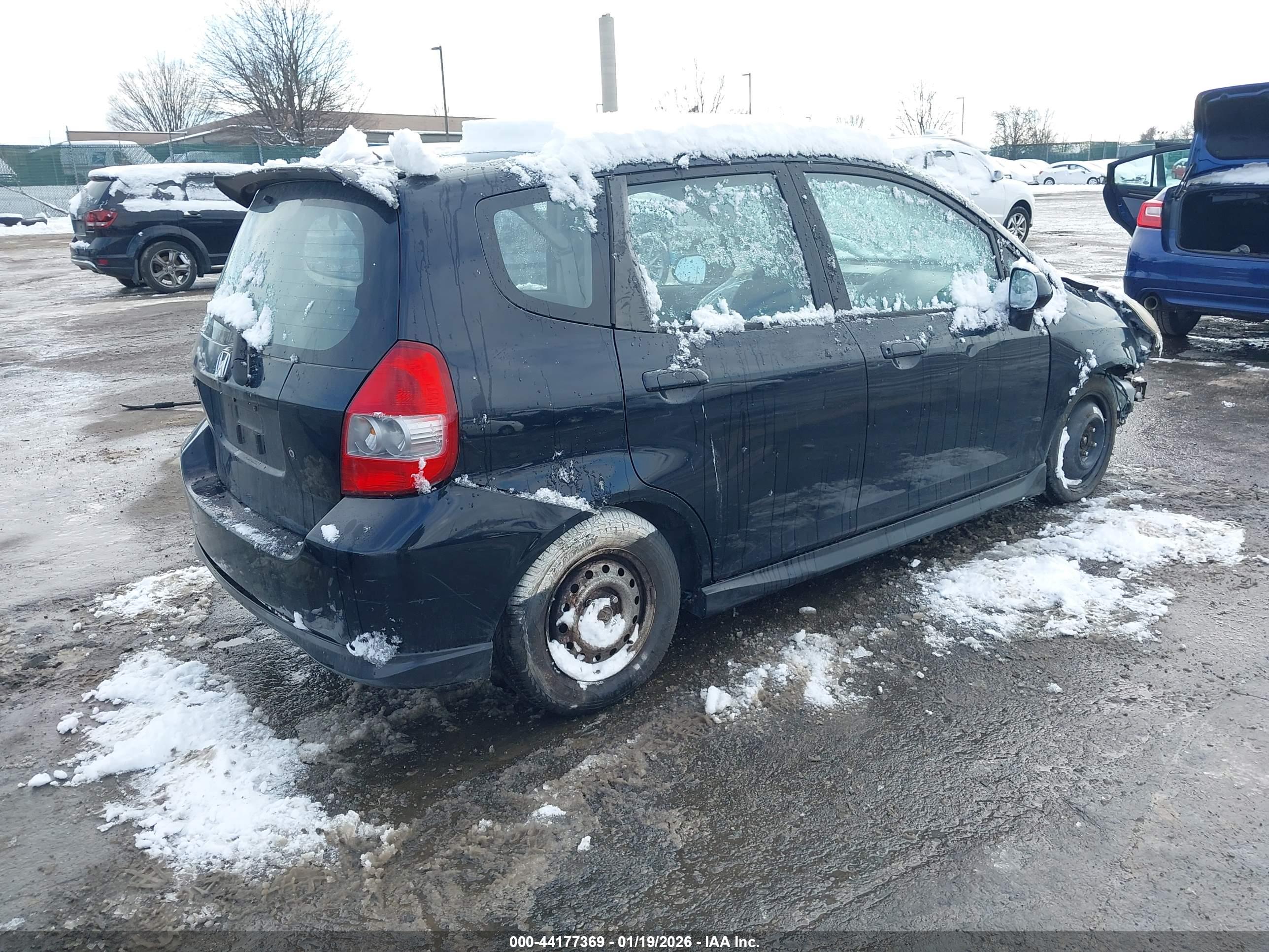 HONDA FIT image 4