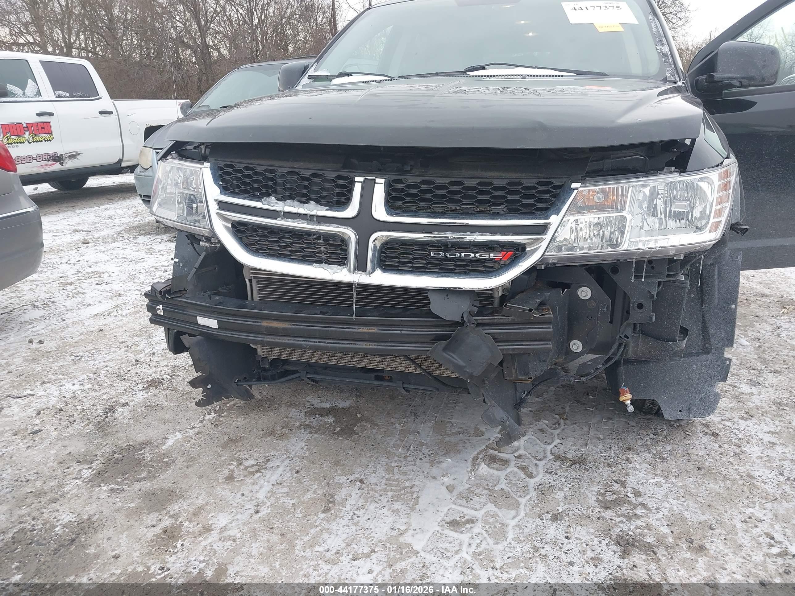 DODGE JOURNEY image 6