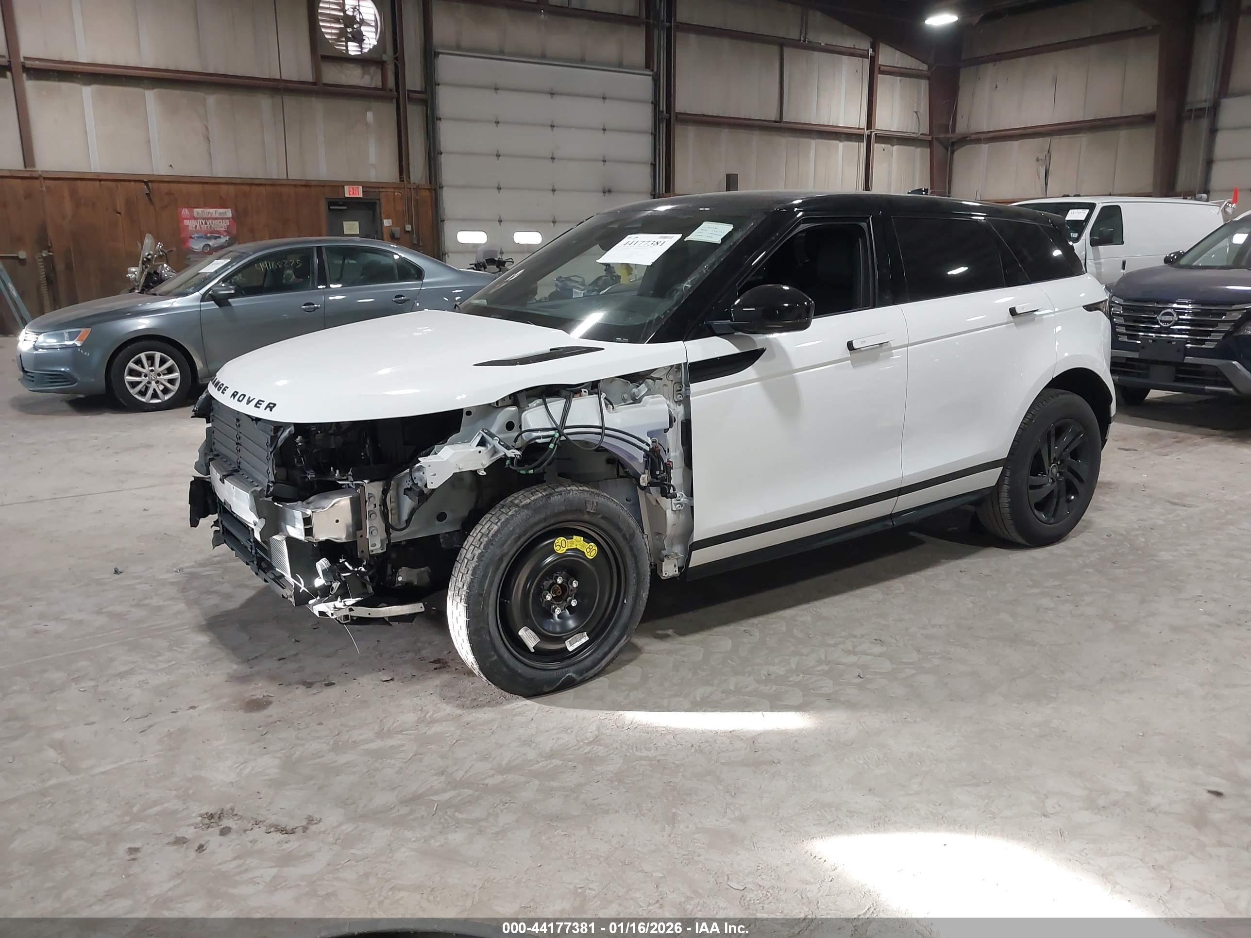 LAND ROVER image 2
