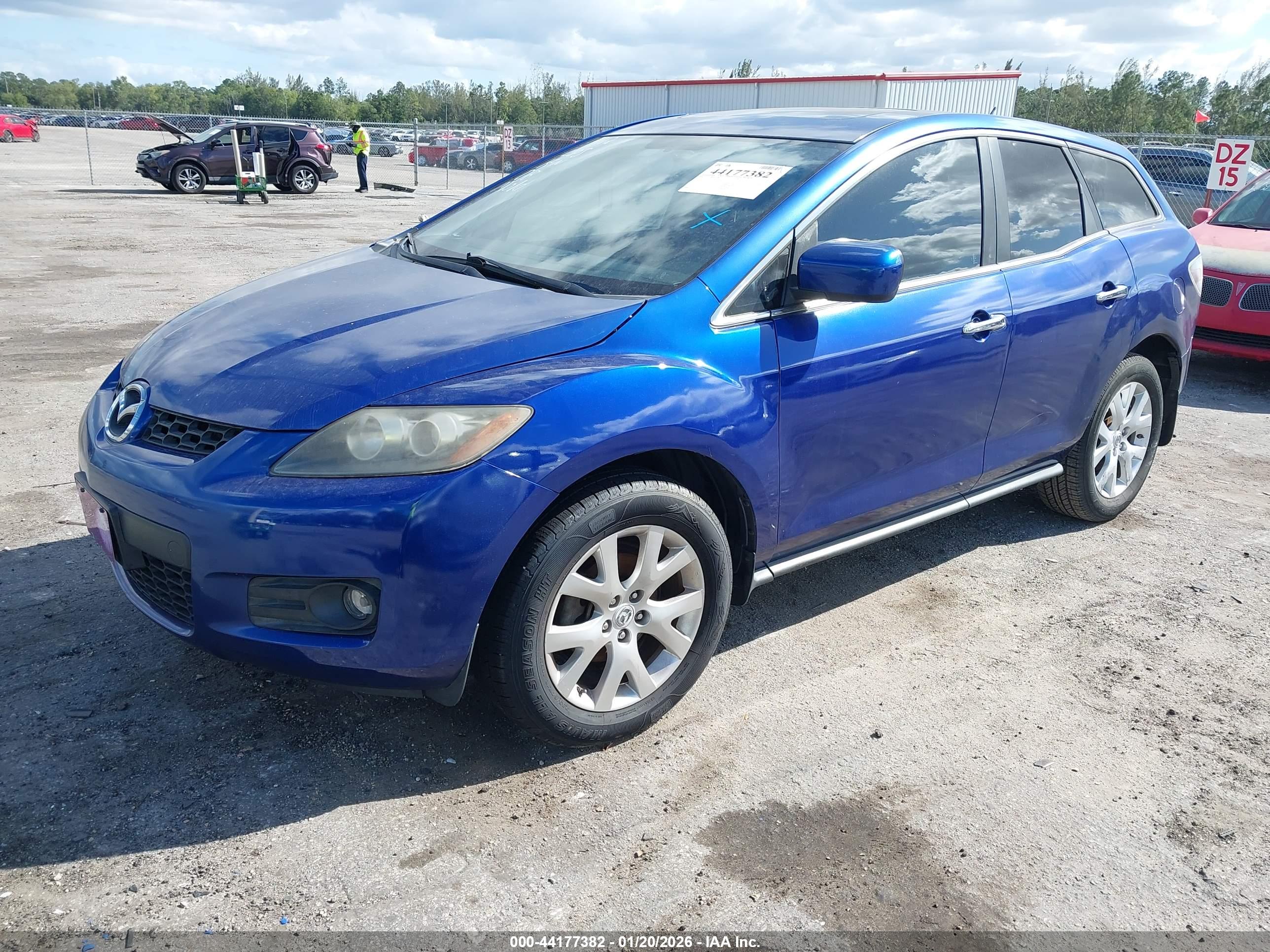 MAZDA CX-7 image 2