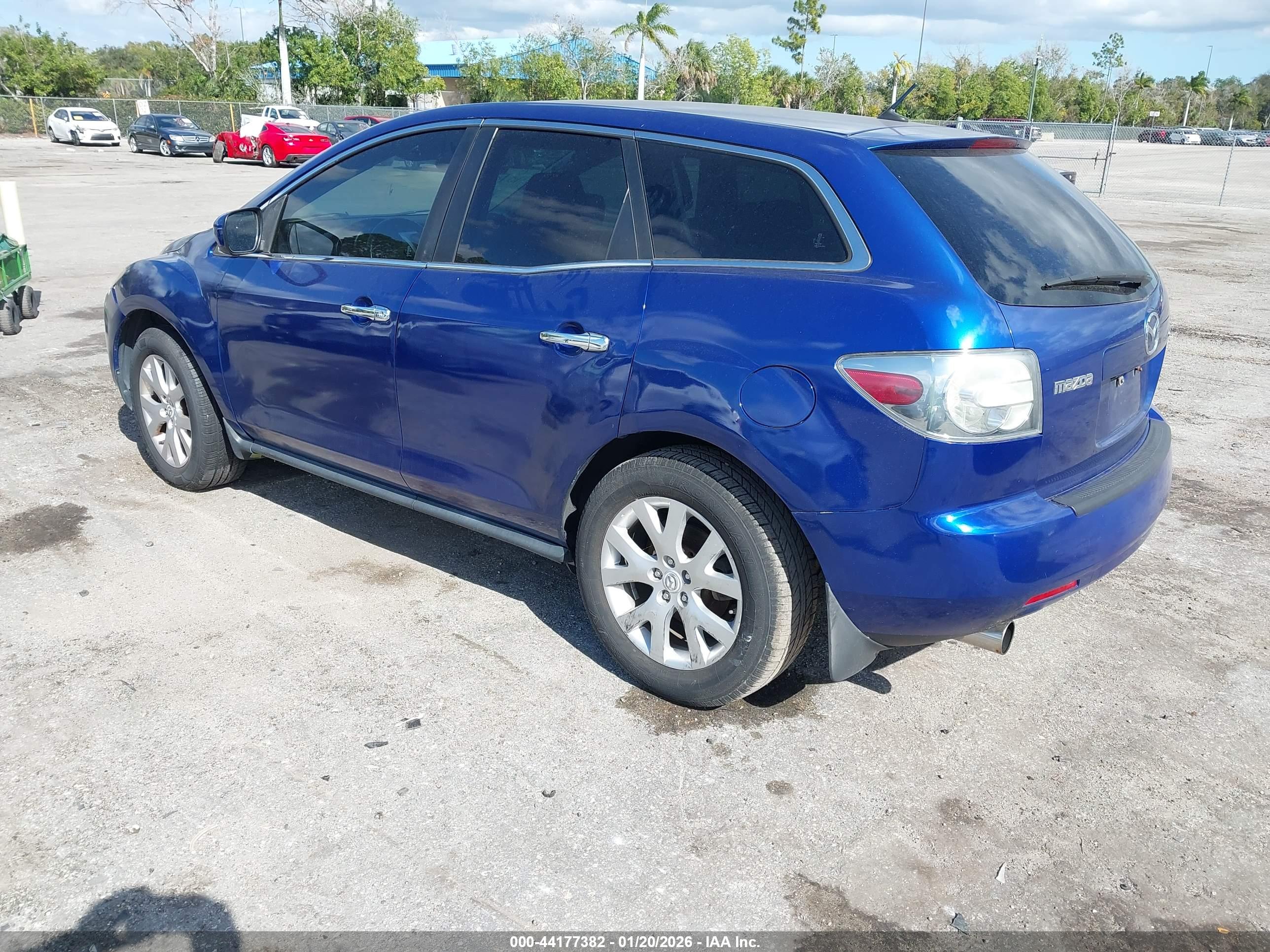 MAZDA CX-7 image 3