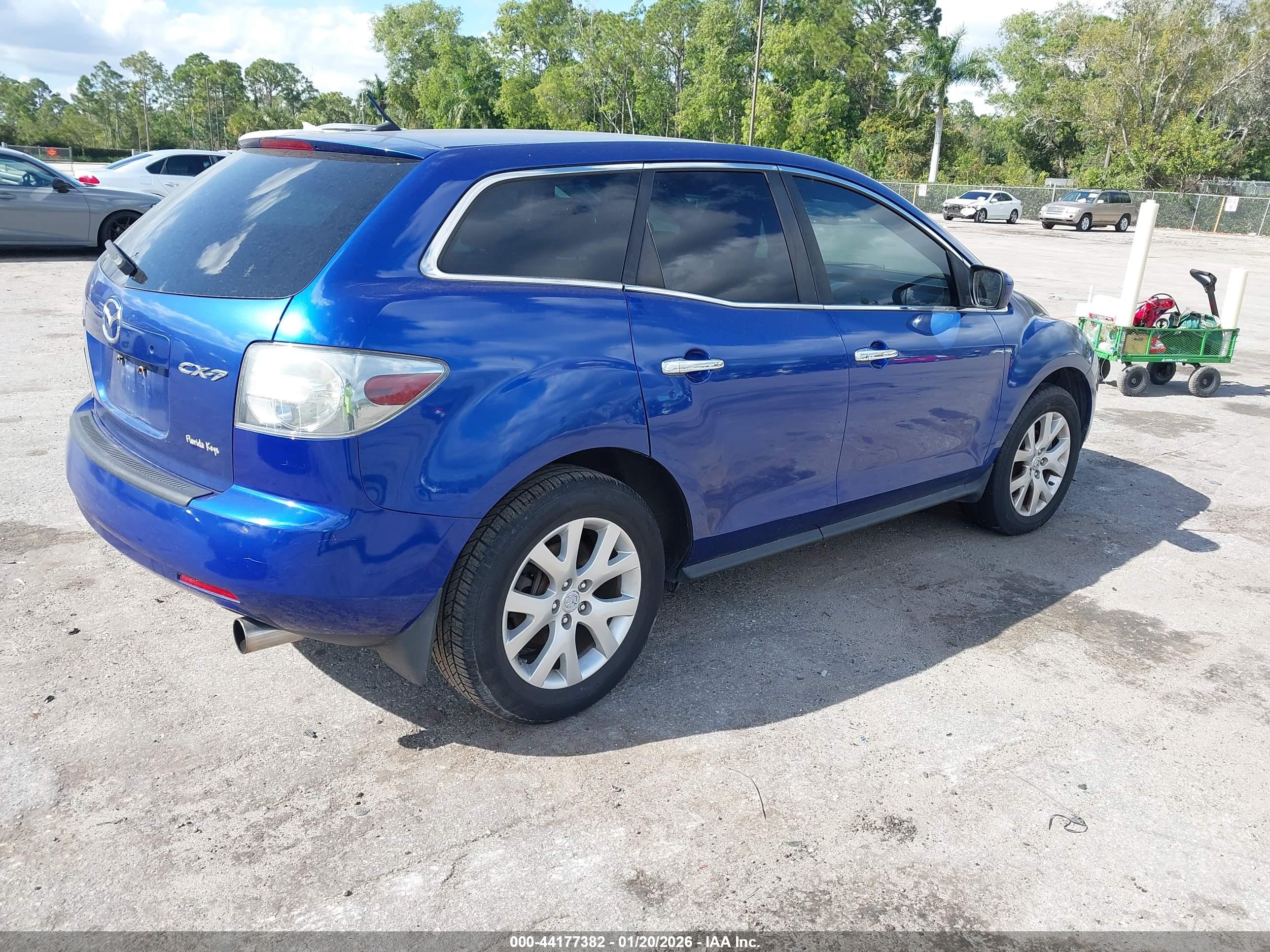 MAZDA CX-7 image 4
