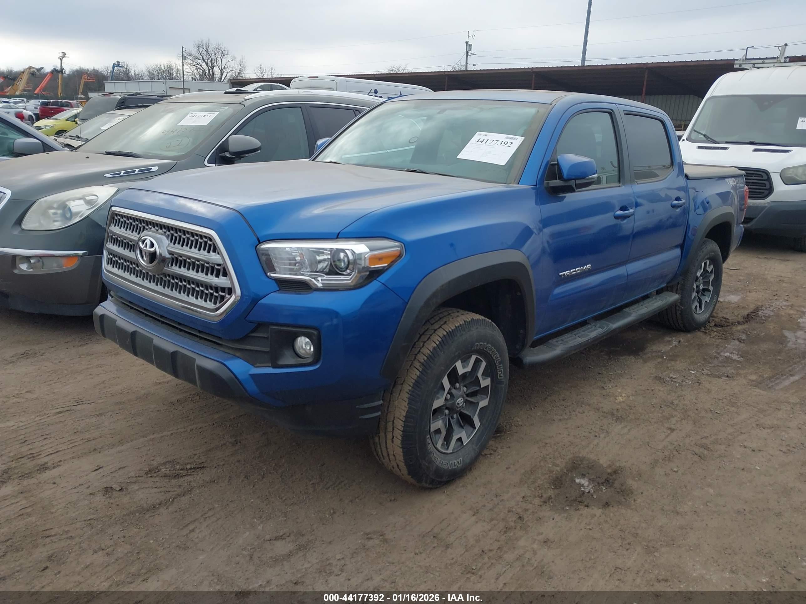 TOYOTA TACOMA image 2