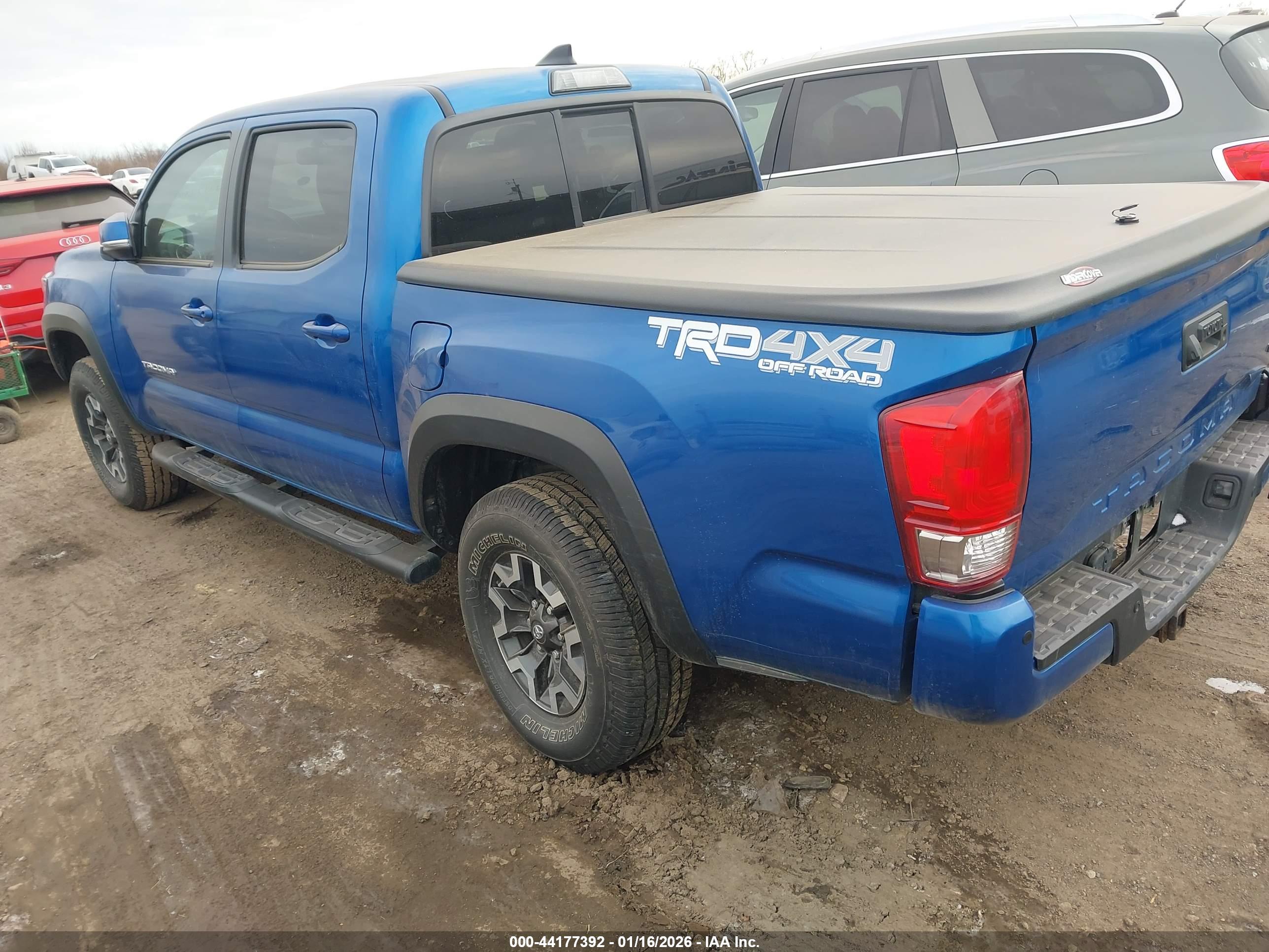 TOYOTA TACOMA image 3