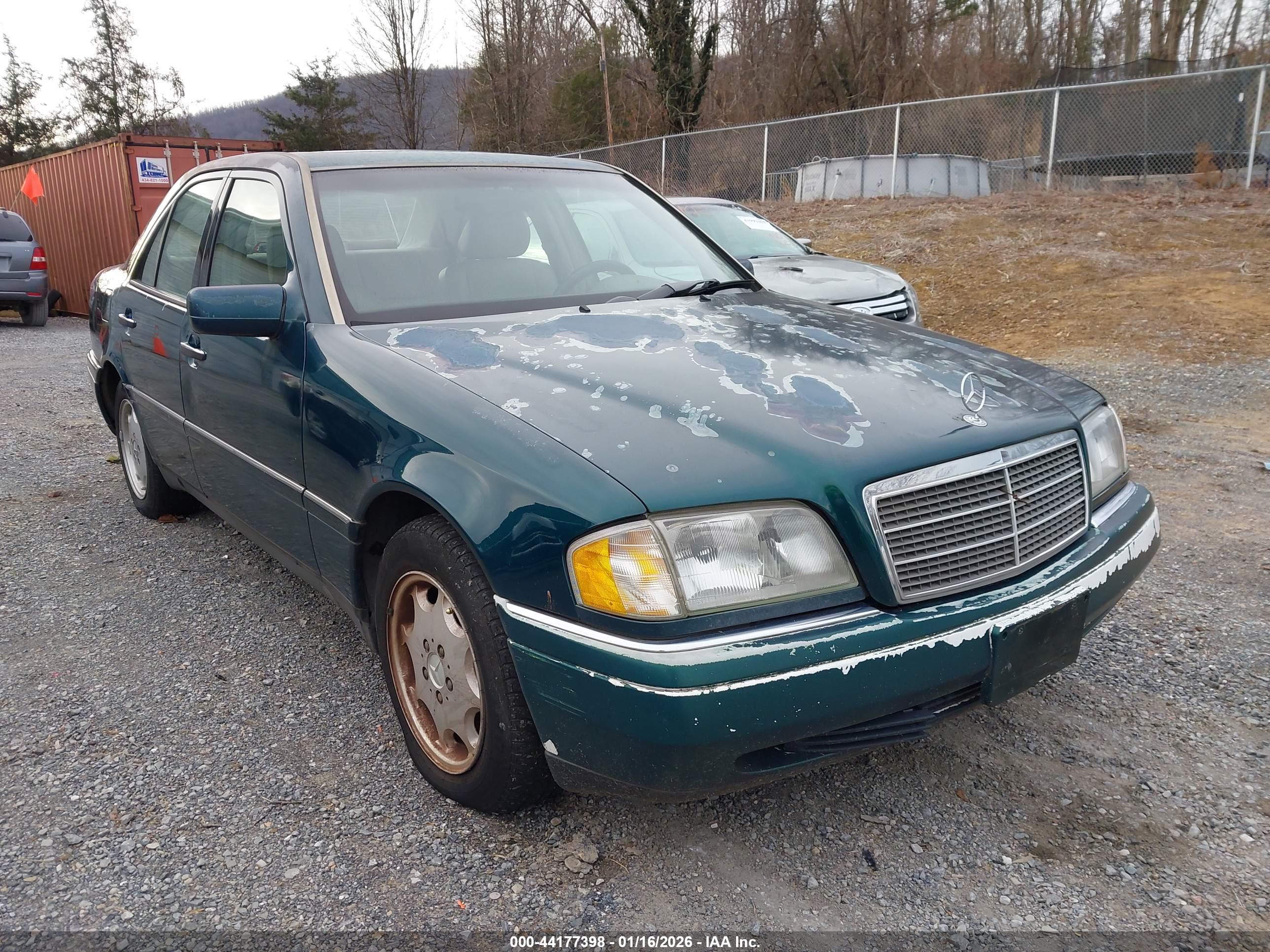 MERCEDES-BENZ C image 6