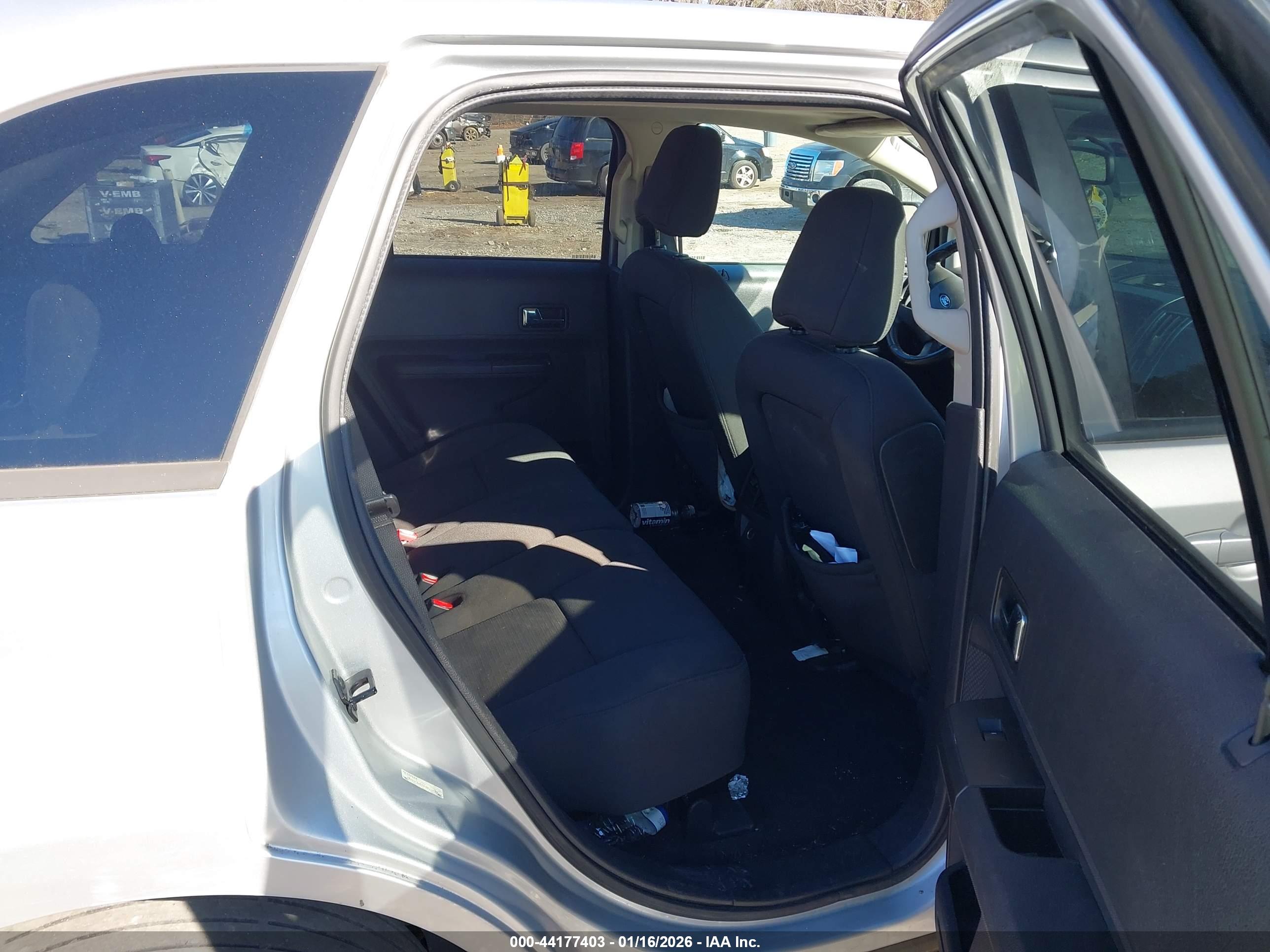 FORD EDGE image 8