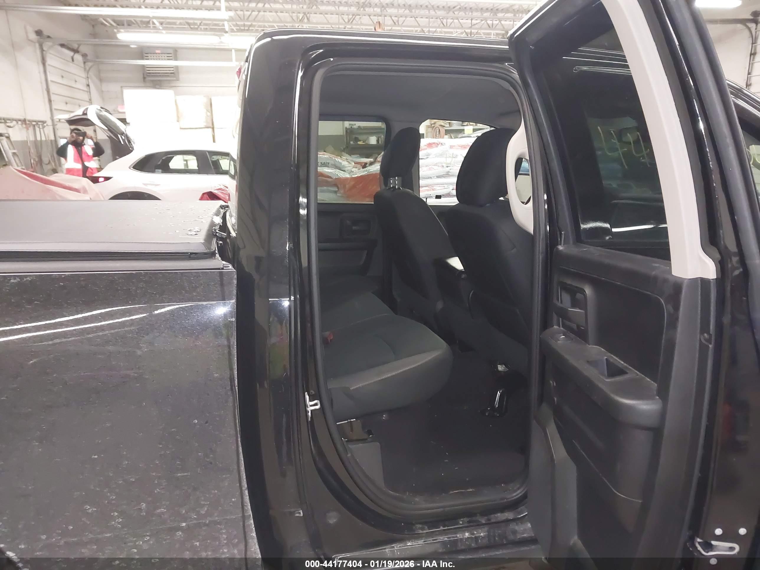 RAM 1500 image 8