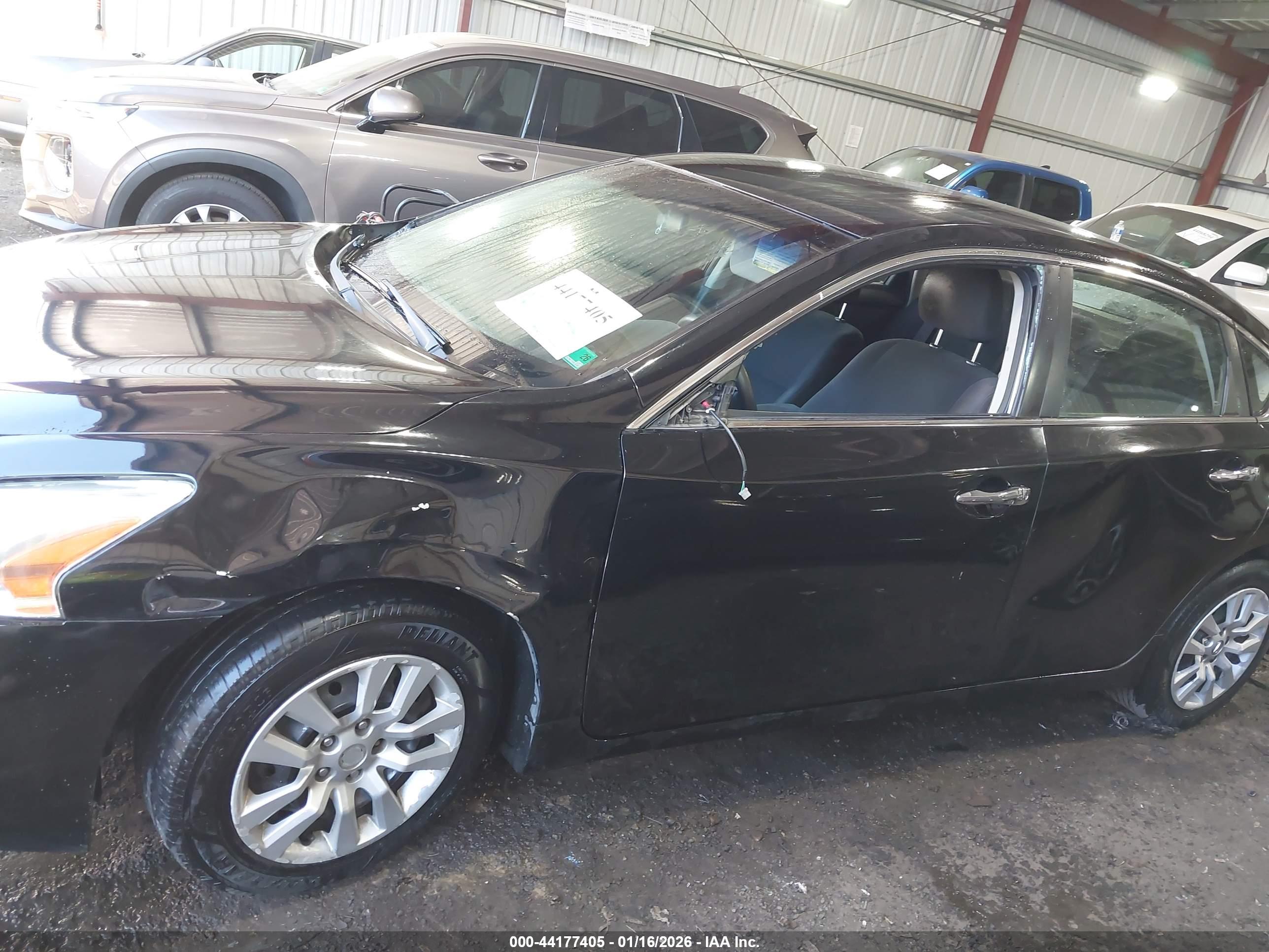 NISSAN ALTIMA image 6