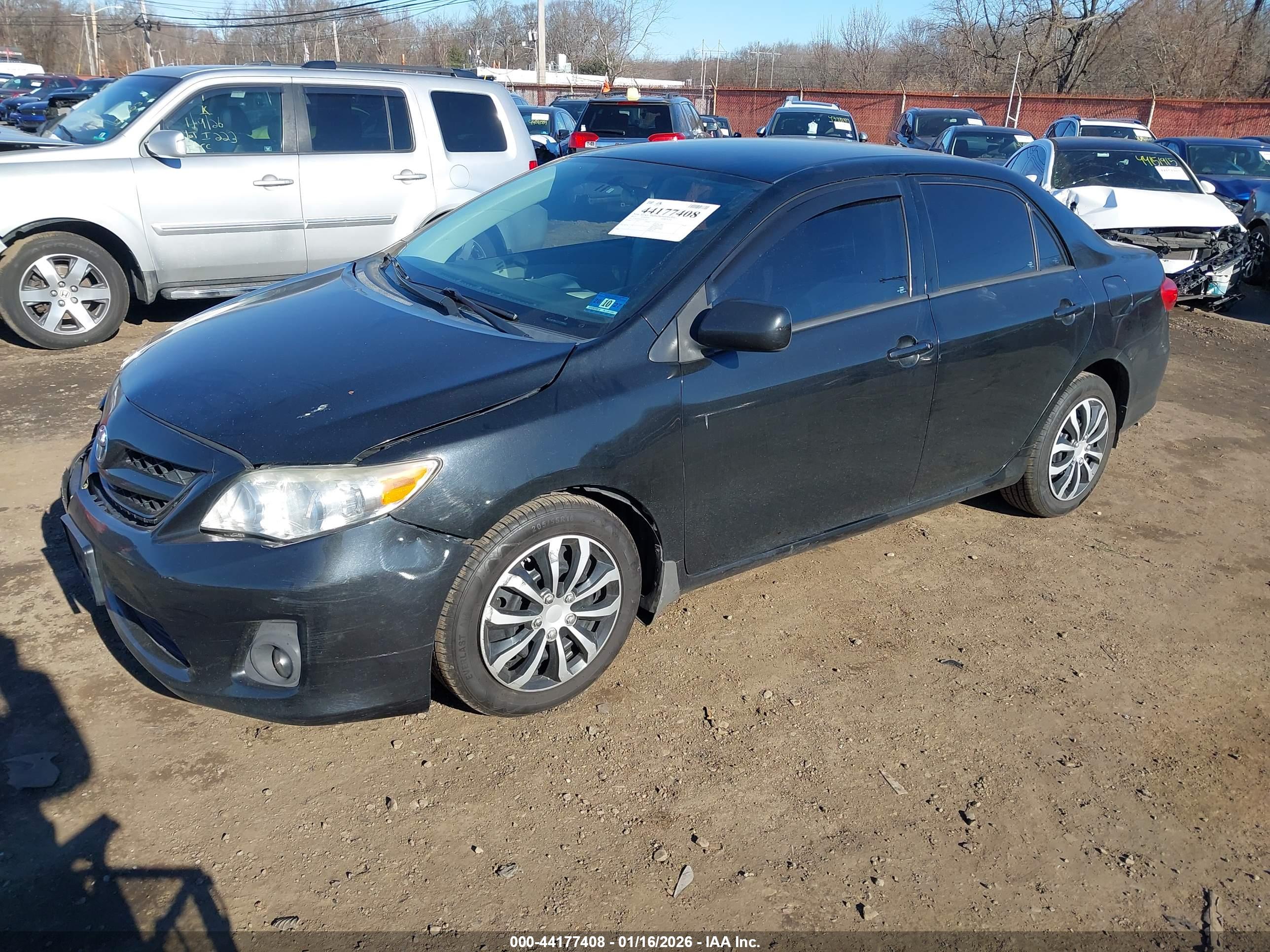 TOYOTA COROLLA image 2