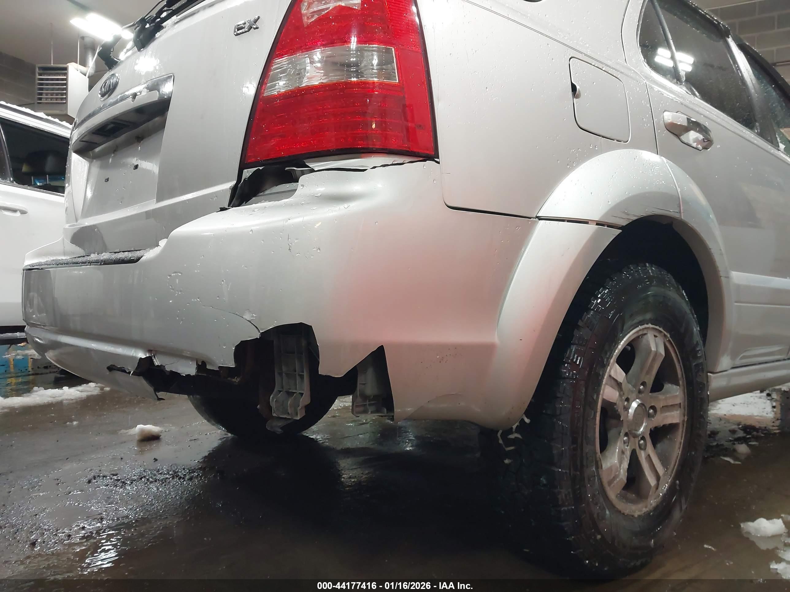 KIA SORENTO image 6