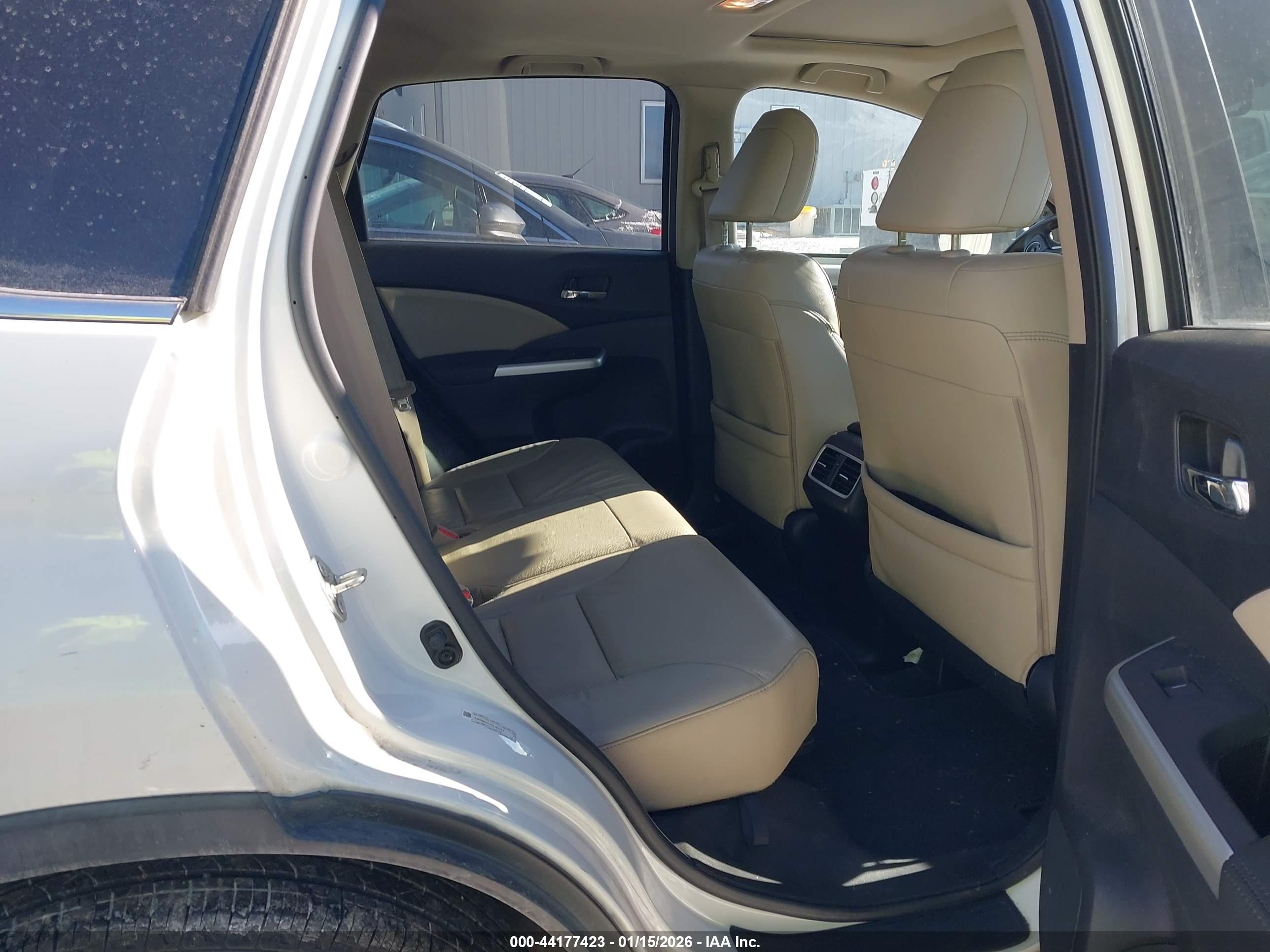HONDA CR-V image 8