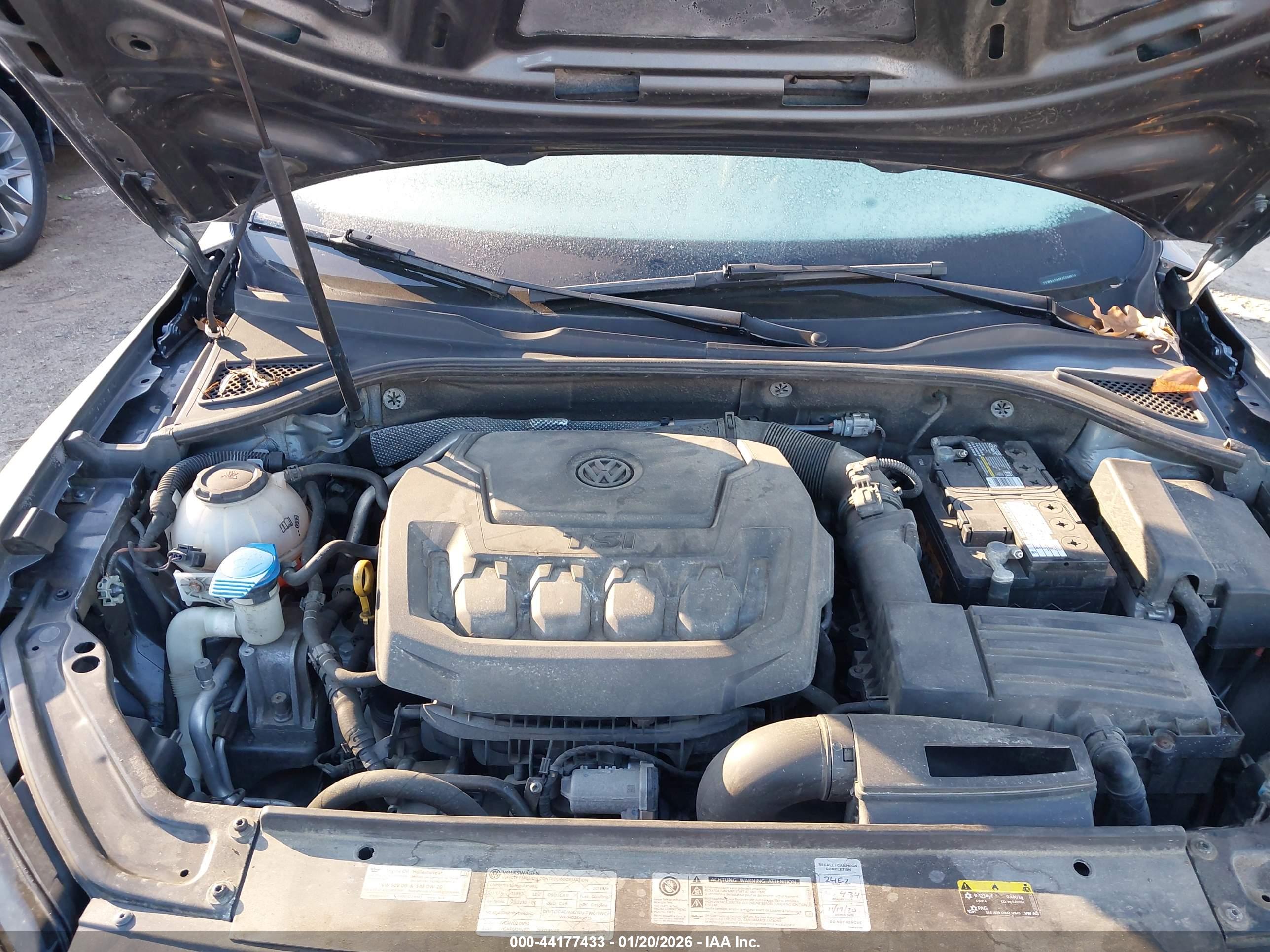 VOLKSWAGEN PASSAT image 10