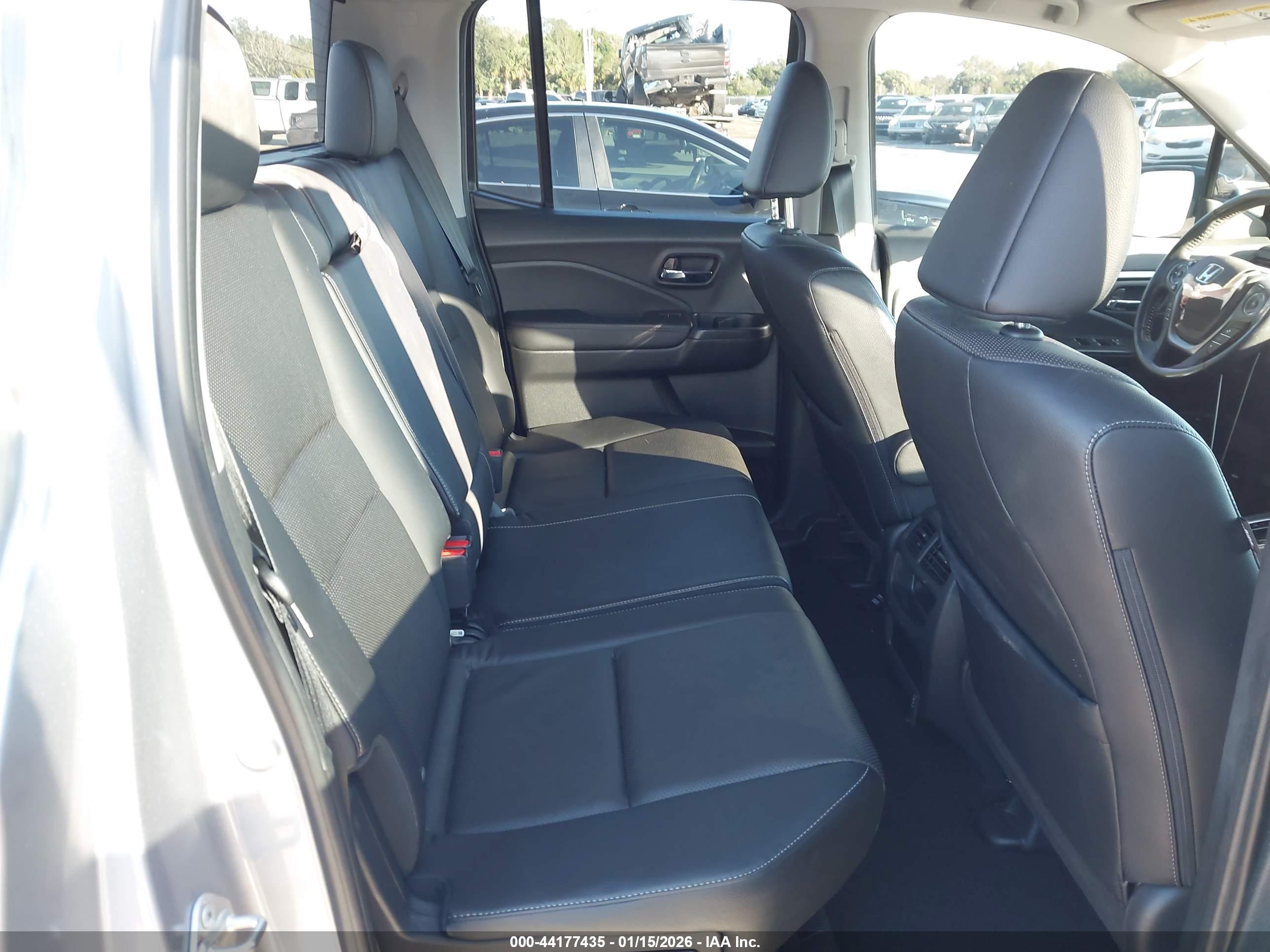 HONDA RIDGELINE image 8