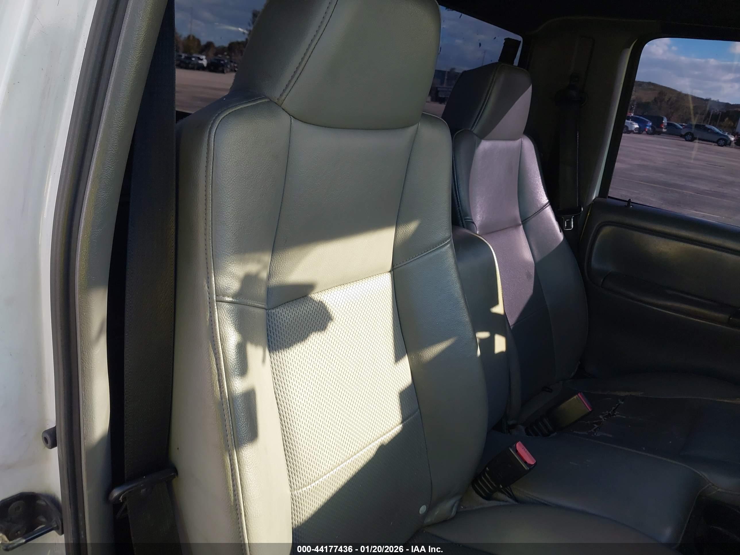 FORD RANGER image 8