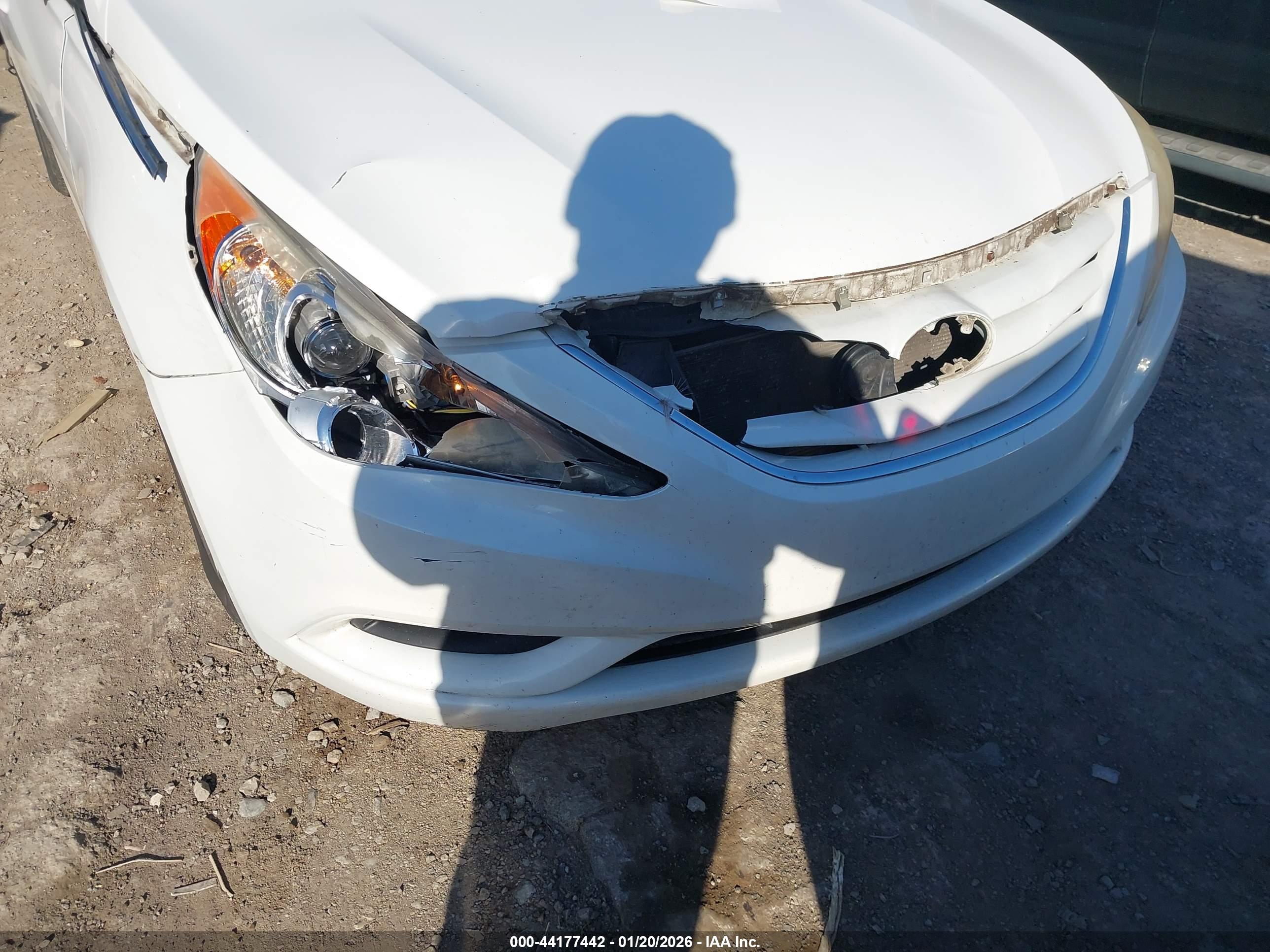 HYUNDAI SONATA image 6