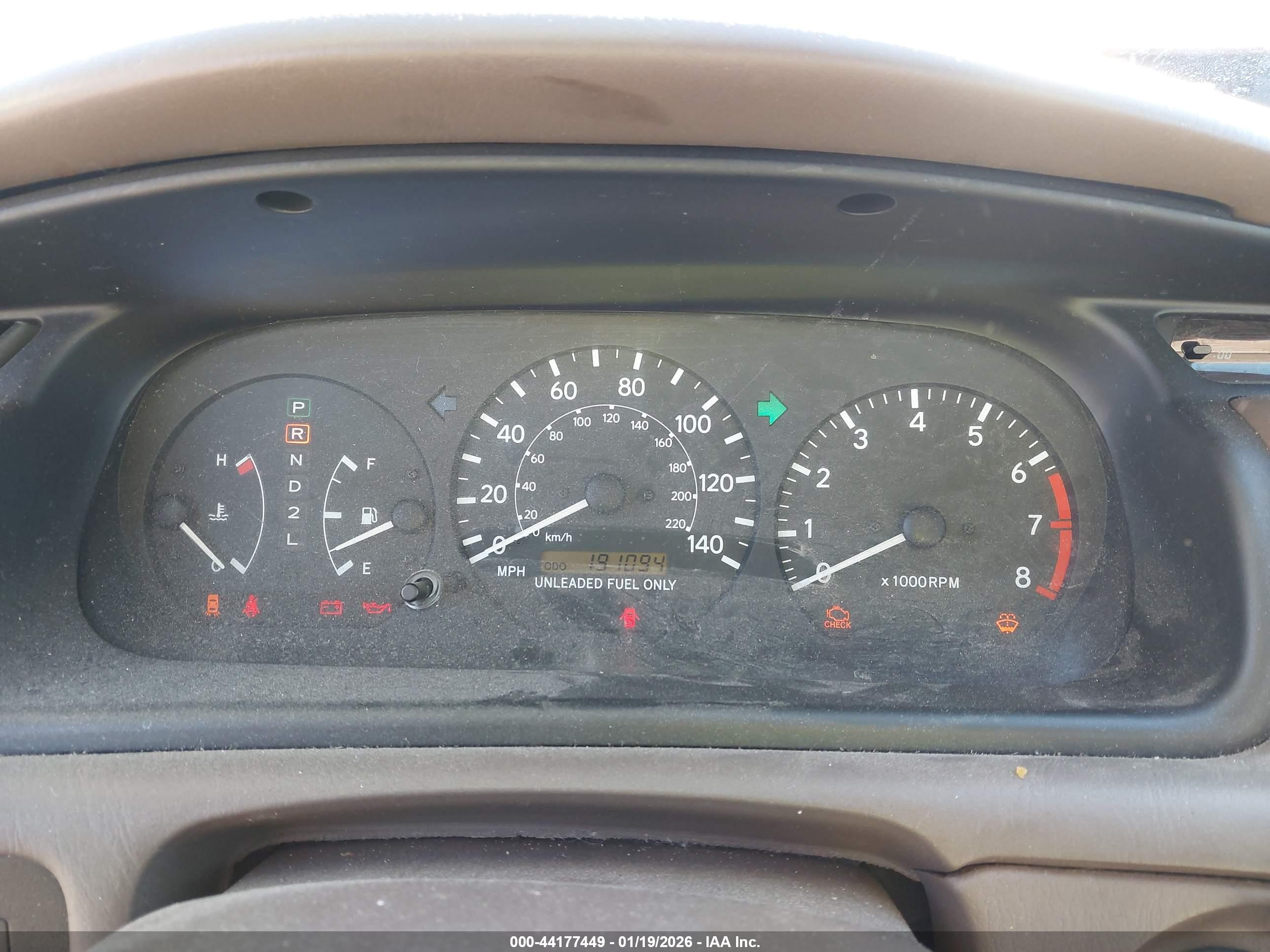 TOYOTA CAMRY image 7