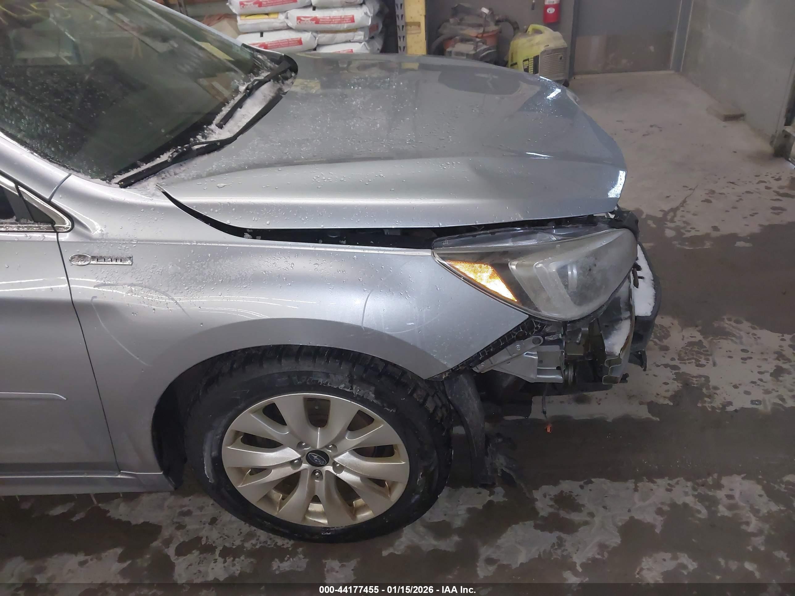 SUBARU LEGACY image 6