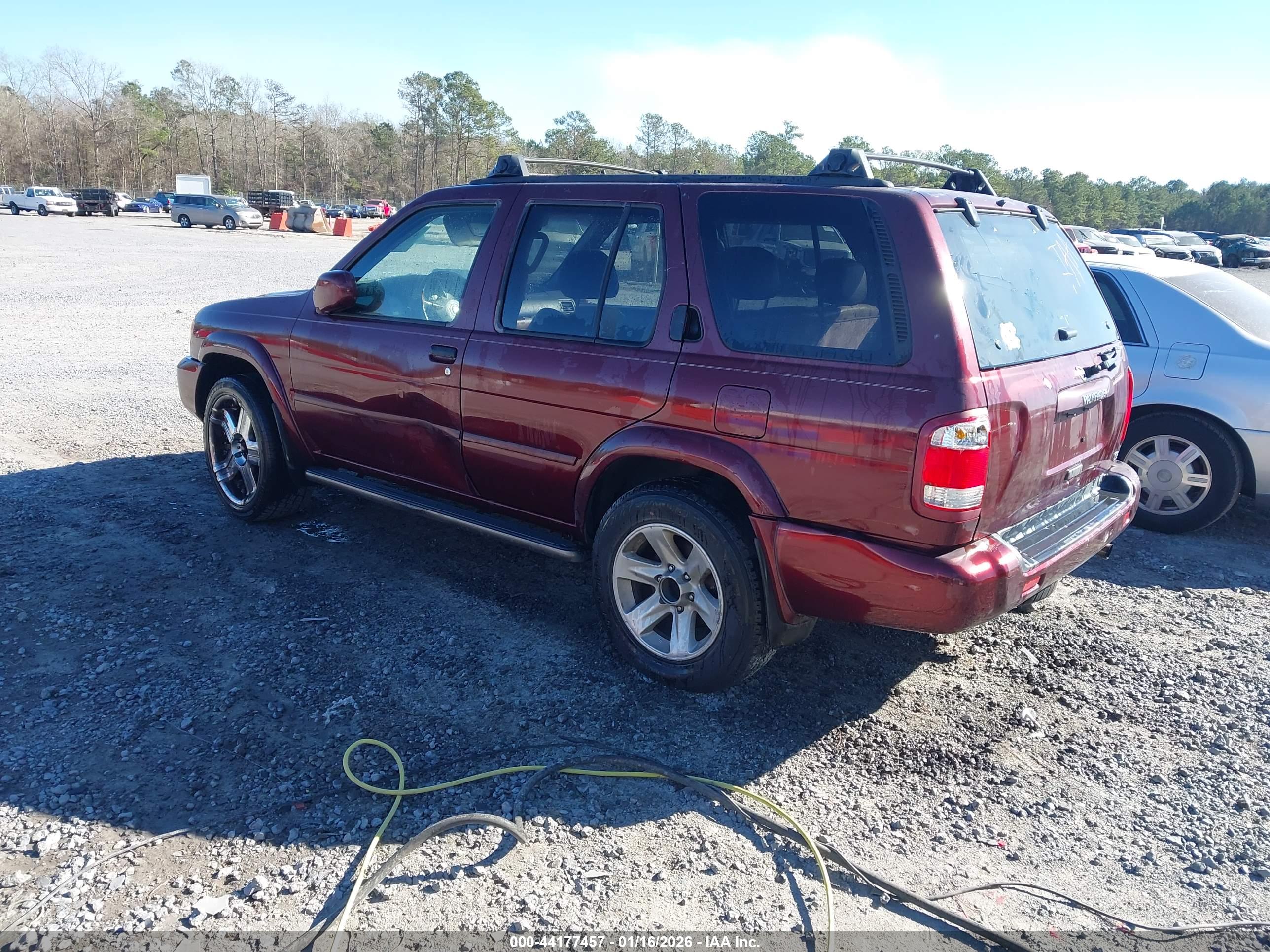 NISSAN PATHFINDER image 3
