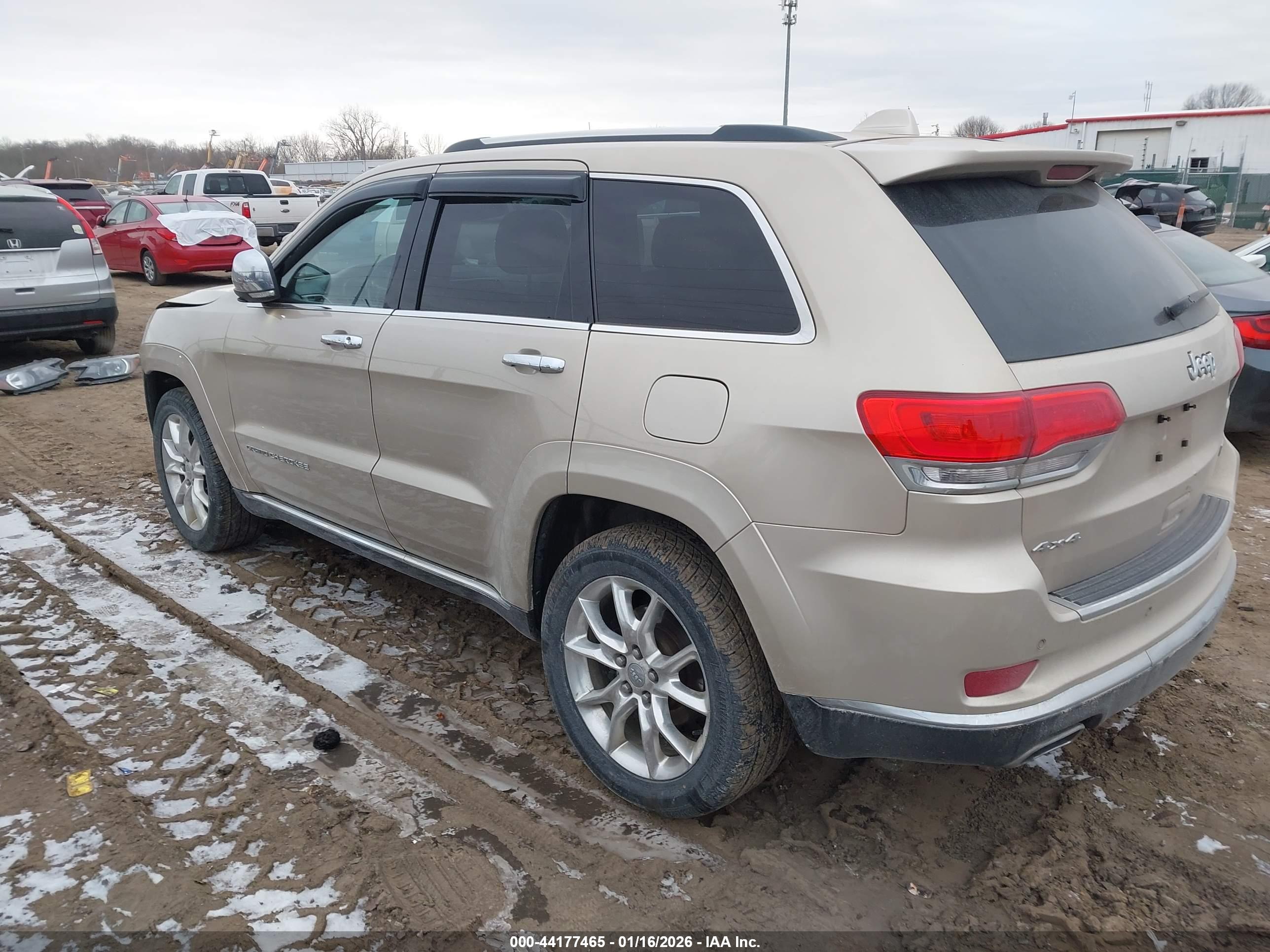 JEEP GRAND image 3